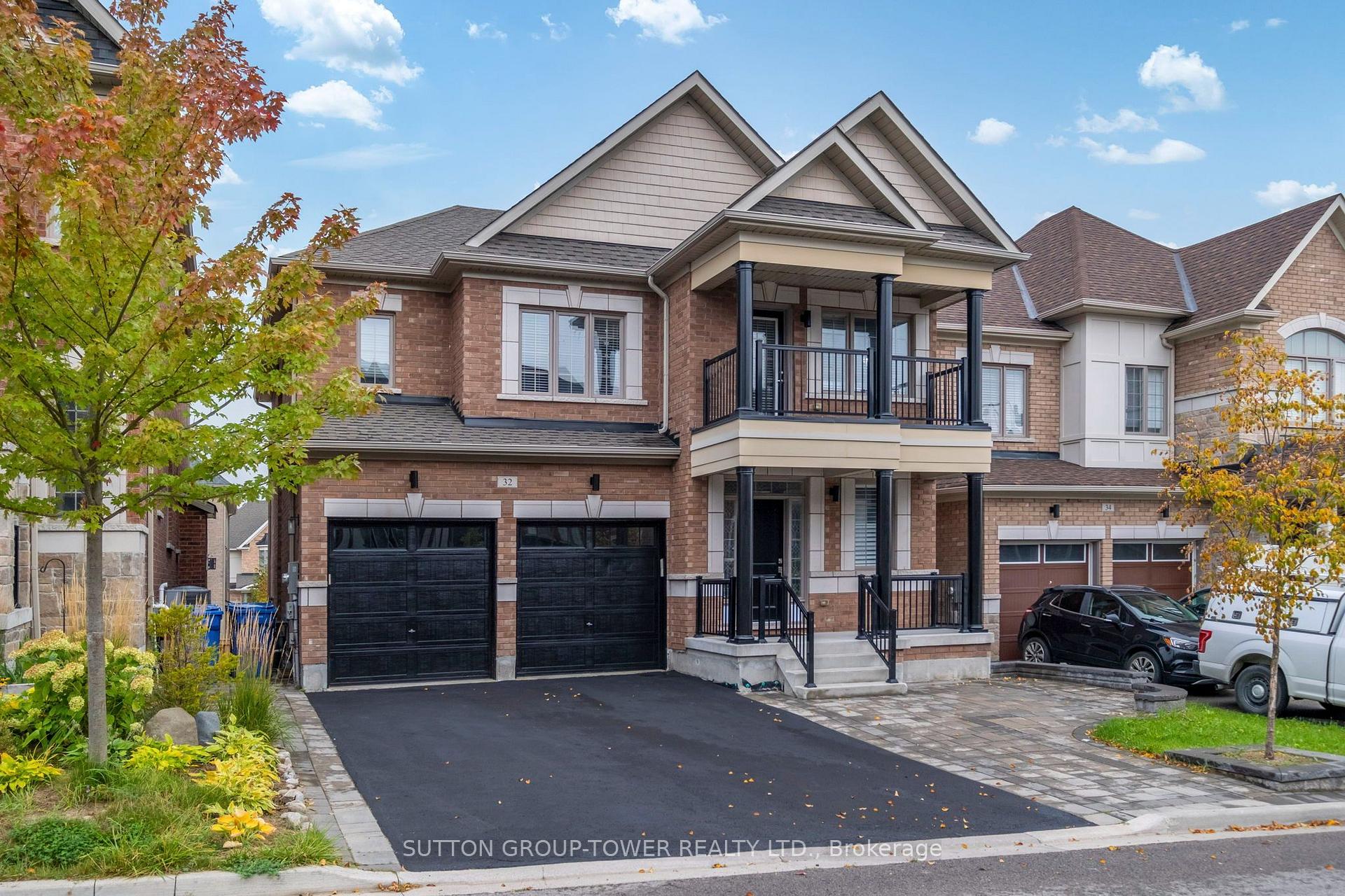 Photo 2 of 32 Cyprus Glen, East Gwillimbury, Holland Landing — HOMEH