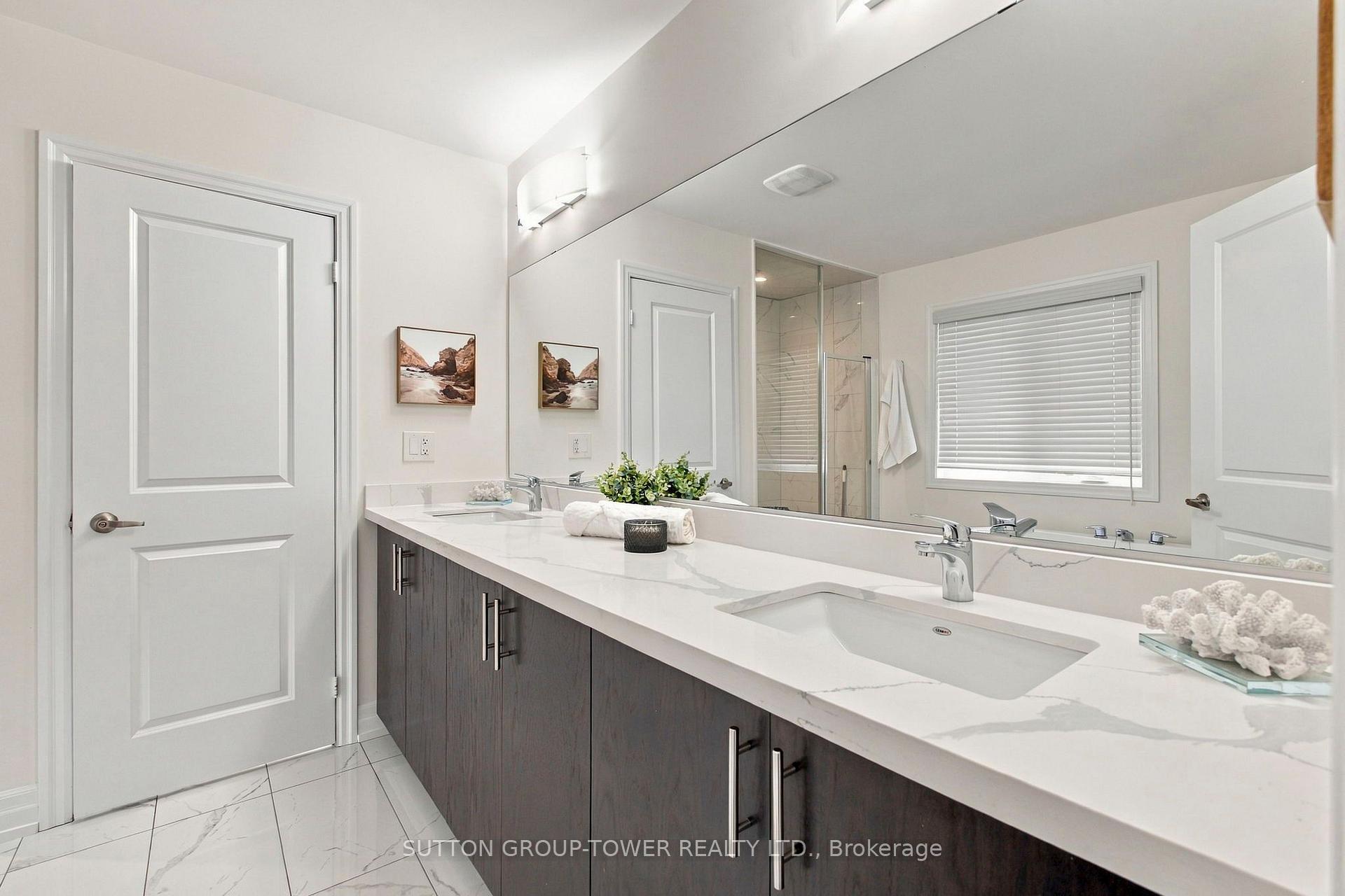 Photo 31 of 32 Cyprus Glen, East Gwillimbury, Holland Landing — HOMEH