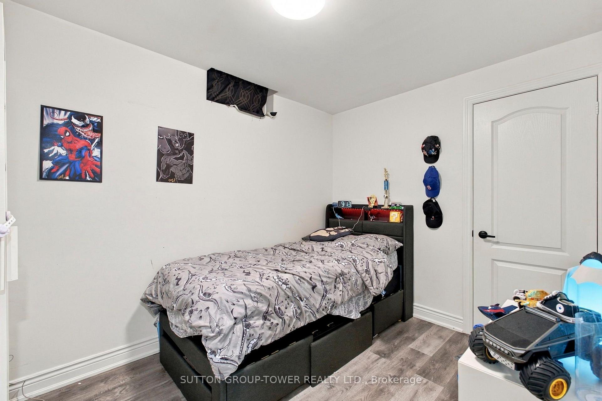 Photo 40 of 32 Cyprus Glen, East Gwillimbury, Holland Landing — HOMEH