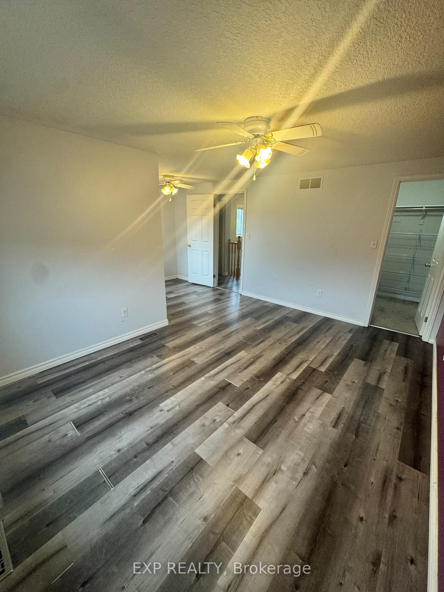 Photo 23 of 717 Activa Avenue, Kitchener, Larentian West — HOMEH