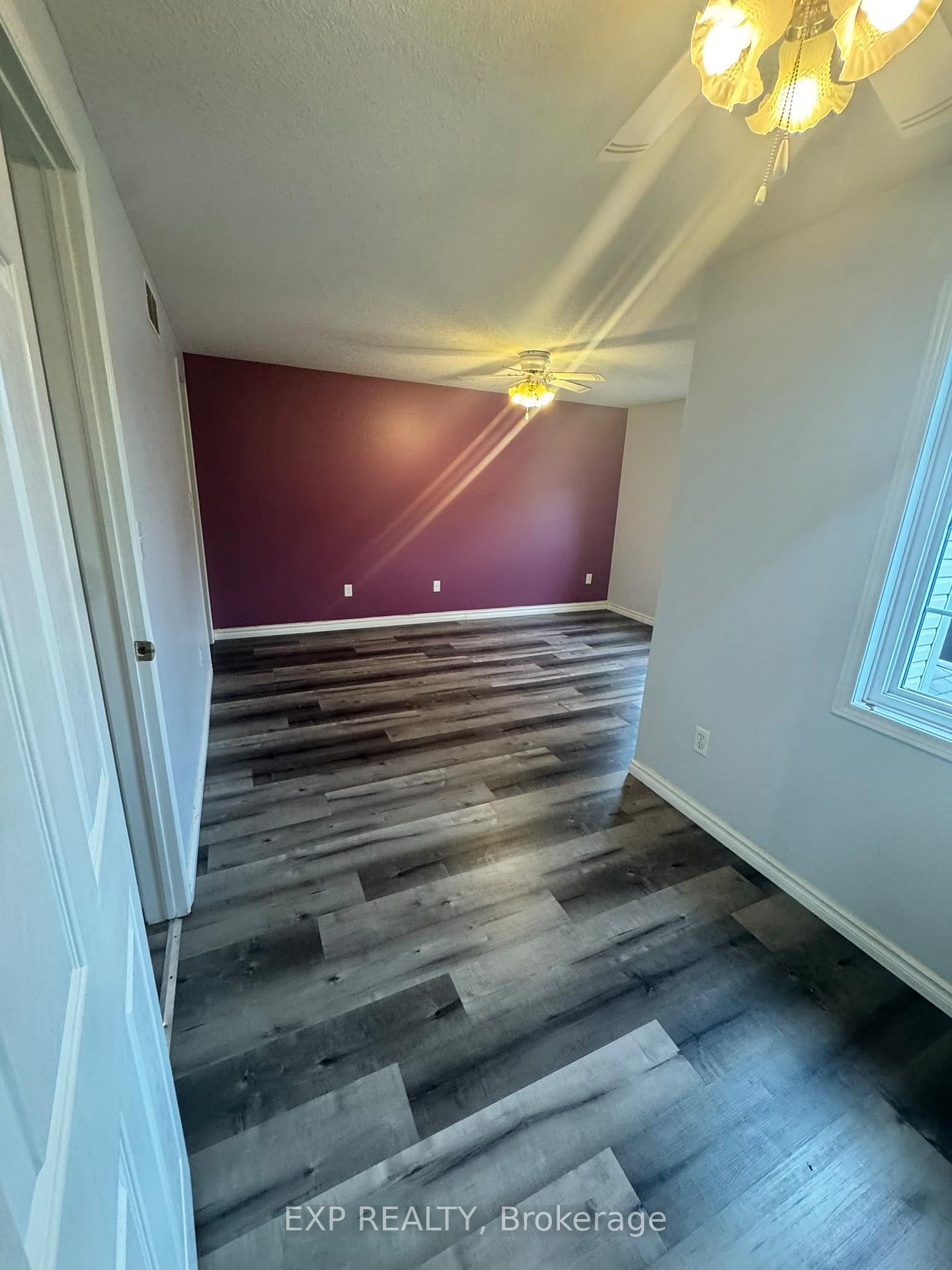 Photo 24 of 717 Activa Avenue, Kitchener, Larentian West — HOMEH