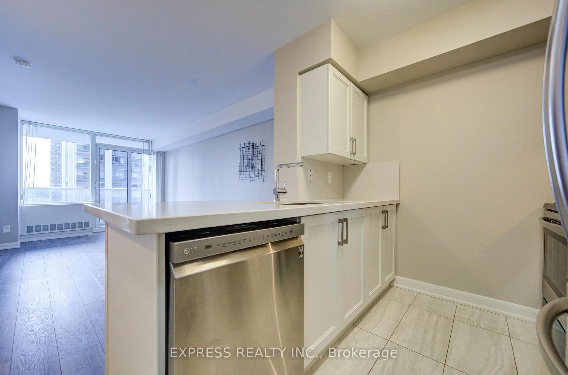 Photo 11 of Unit 1005, 4978 Yonge Street, North York, Lansing-Westgate — HOMEH