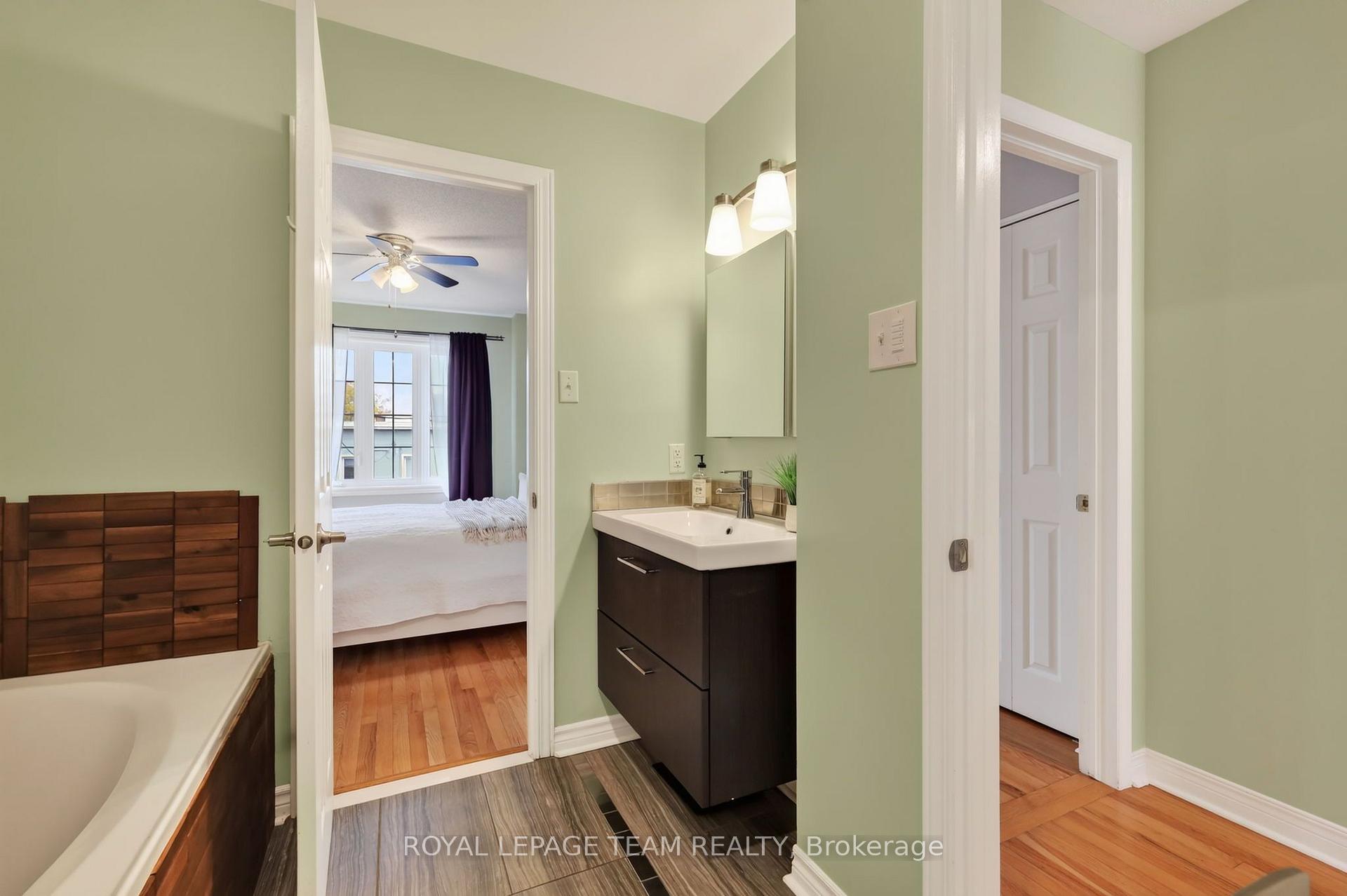 Photo 14 of Unit 11, 13 Robinson Avenue, Ottawa, Sandy Hill — HOMEH