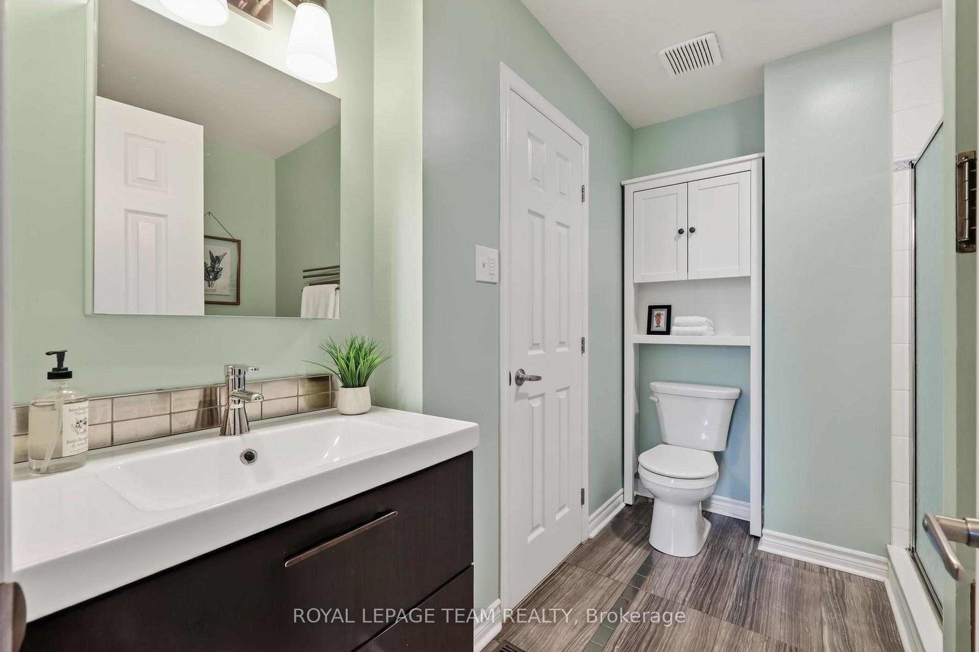 Photo 15 of Unit 11, 13 Robinson Avenue, Ottawa, Sandy Hill — HOMEH