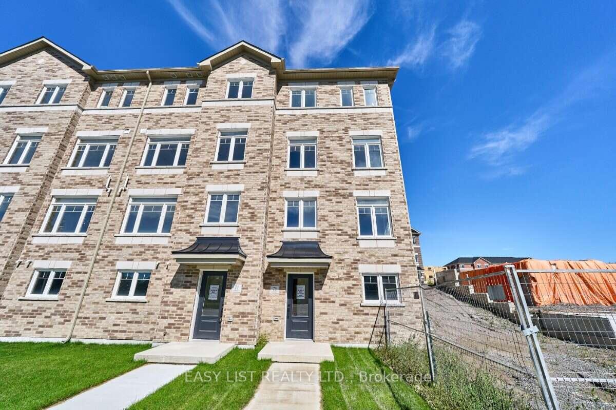 Photo 2 of 75 Addyman Crescent, Clarington, Newcastle — HOMEH
