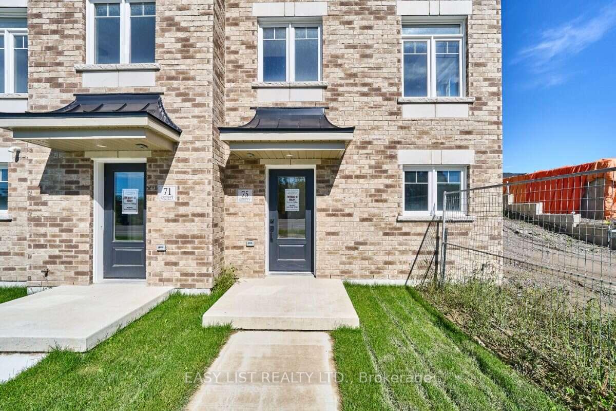 Photo 4 of 75 Addyman Crescent, Clarington, Newcastle — HOMEH