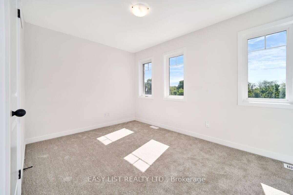 Photo 35 of 75 Addyman Crescent, Clarington, Newcastle — HOMEH