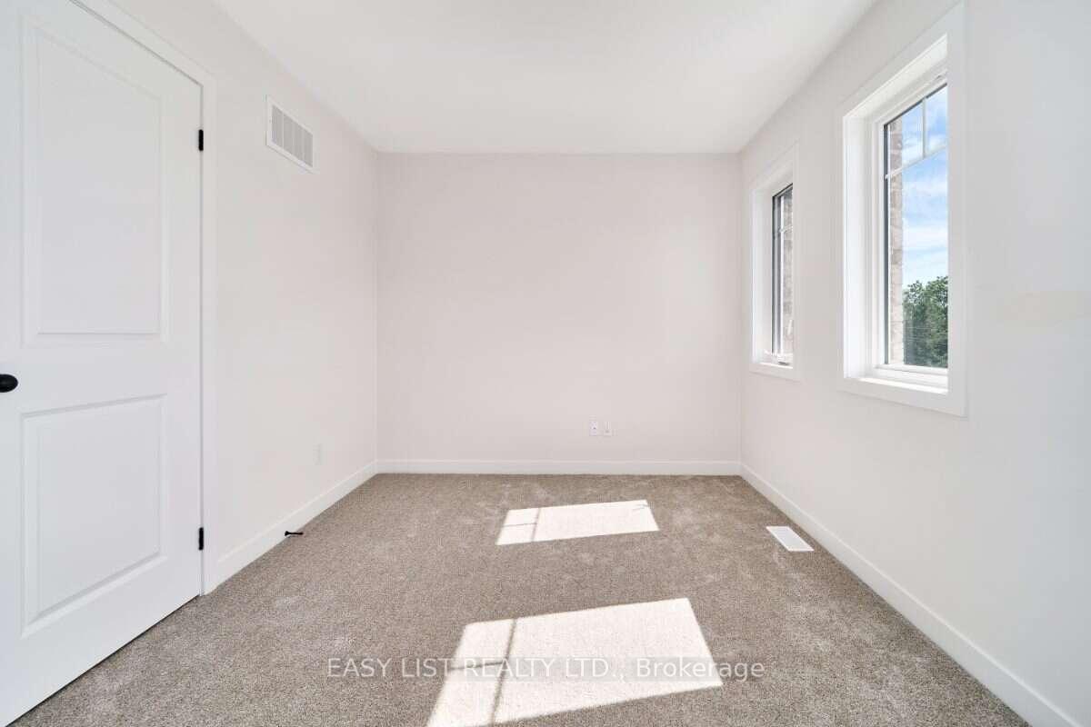 Photo 36 of 75 Addyman Crescent, Clarington, Newcastle — HOMEH