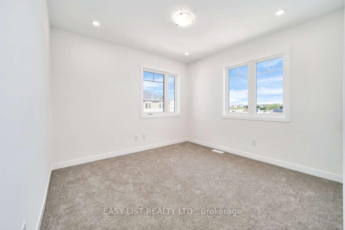 Photo 42 of 75 Addyman Crescent, Clarington, Newcastle — HOMEH