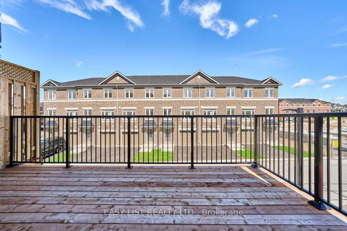 Photo 44 of 75 Addyman Crescent, Clarington, Newcastle — HOMEH
