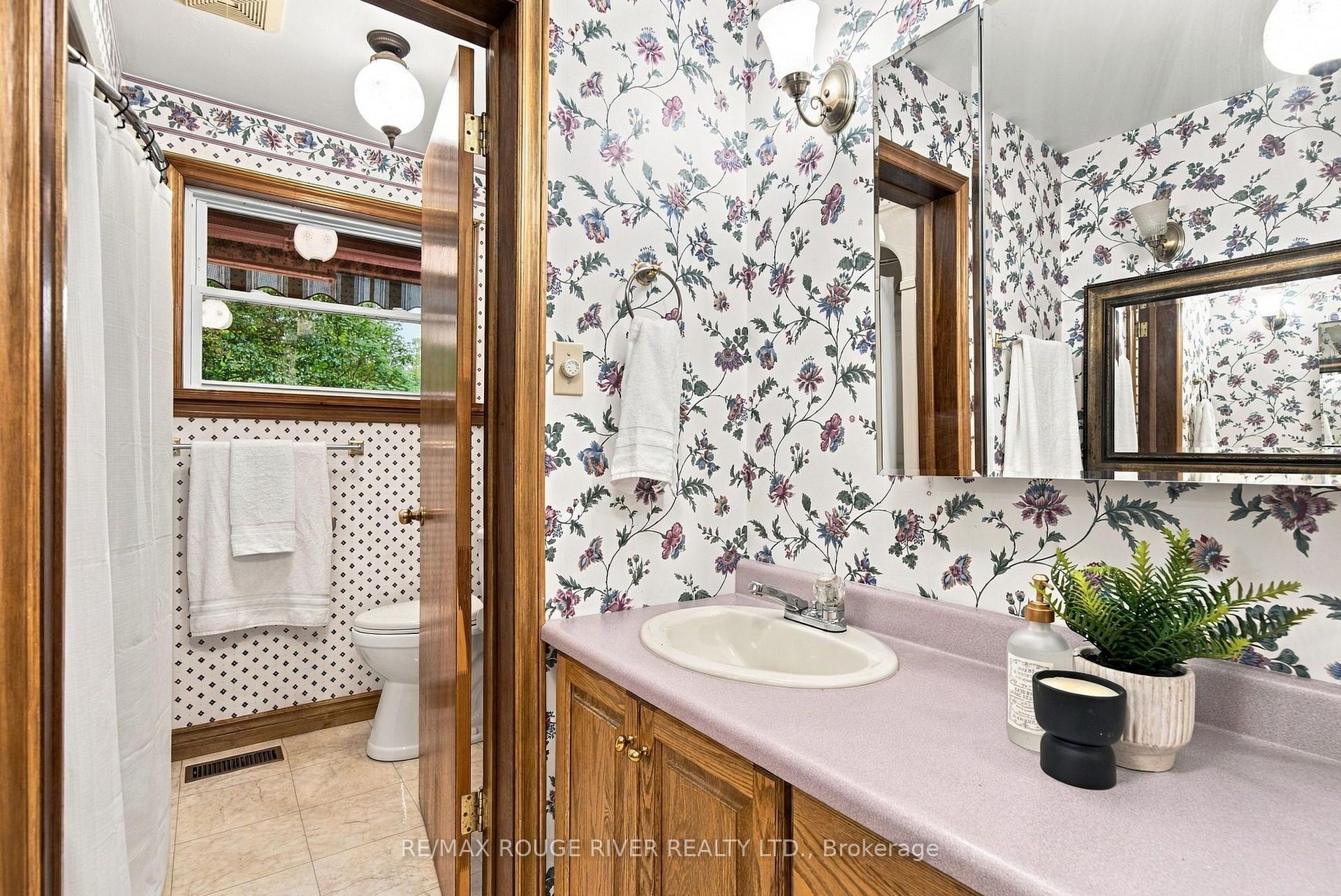 Photo 27 of 2311 Division Street N, Hamilton Township, Rural Hamilton — HOMEH