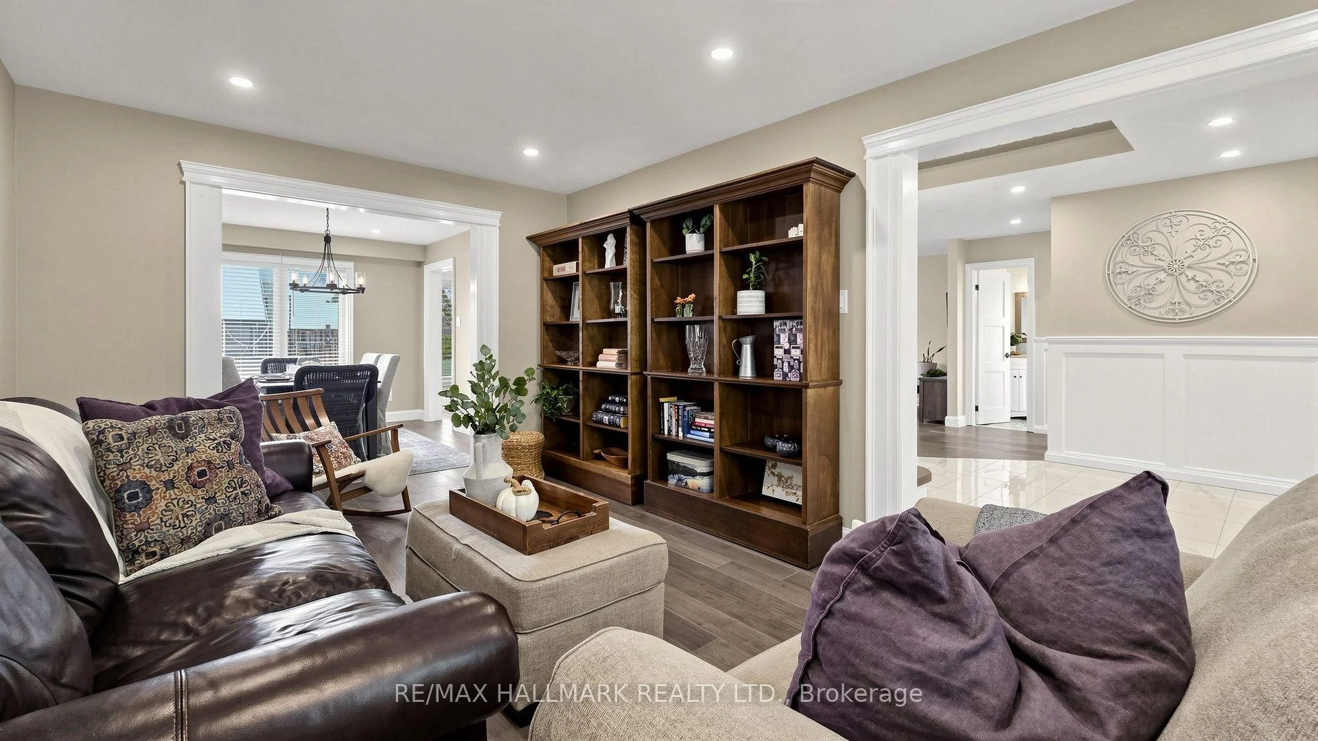 Photo 8 of 55 Bentonwood Crescent, Whitby, Pringle Creek — HOMEH