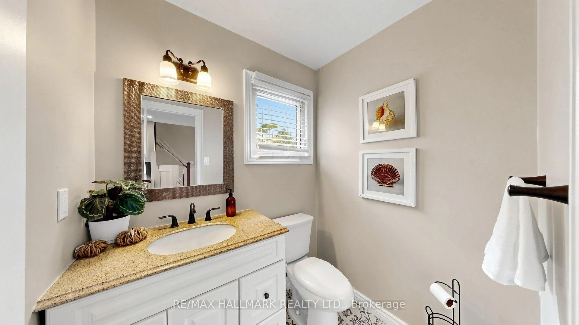Photo 22 of 55 Bentonwood Crescent, Whitby, Pringle Creek — HOMEH