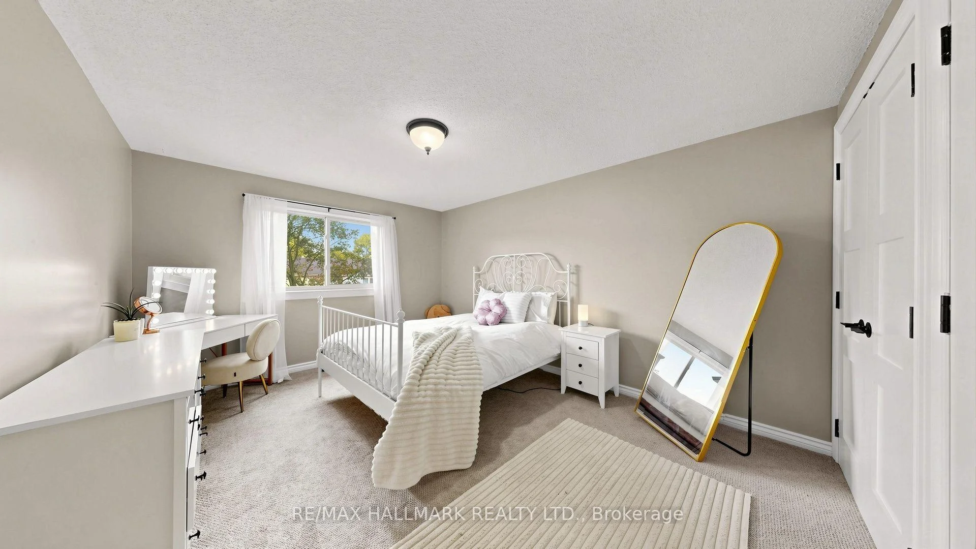 Photo 37 of 55 Bentonwood Crescent, Whitby, Pringle Creek — HOMEH
