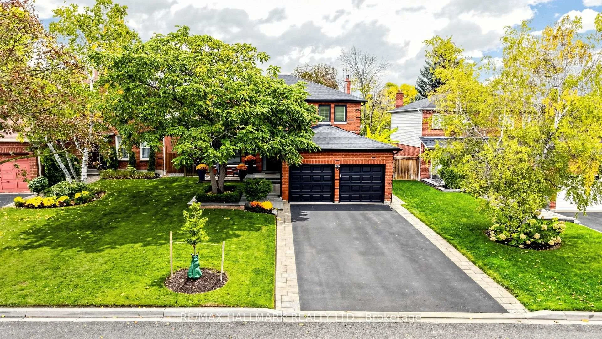Photo 48 of 55 Bentonwood Crescent, Whitby, Pringle Creek — HOMEH
