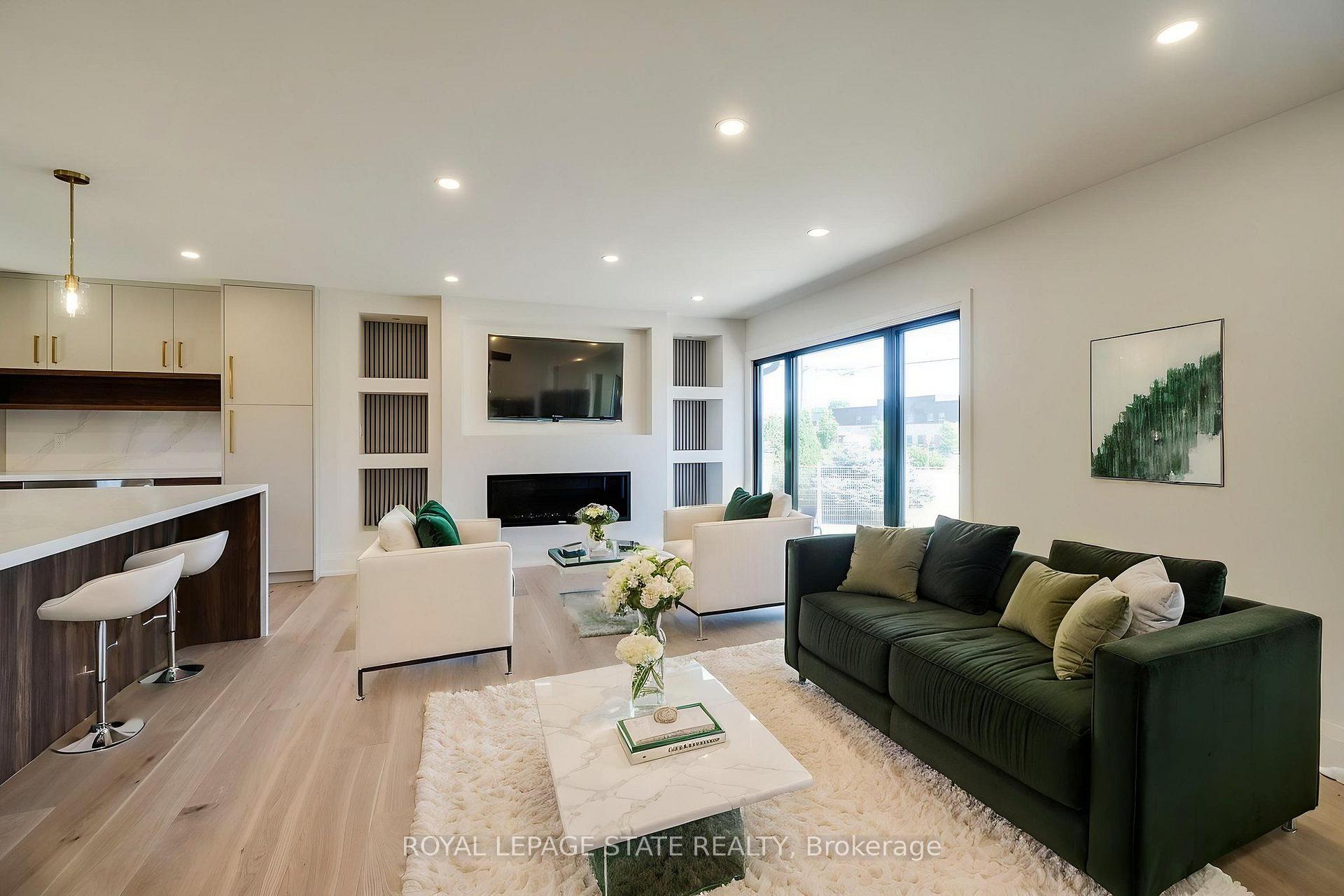 Photo 11 of 24 Royce Avenue, Hamilton, Stoney Creek — HOMEH