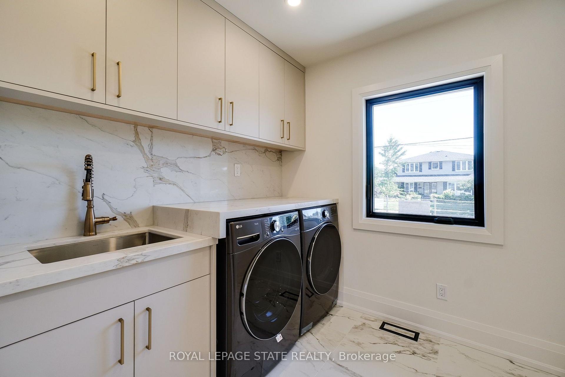 Photo 33 of 24 Royce Avenue, Hamilton, Stoney Creek — HOMEH