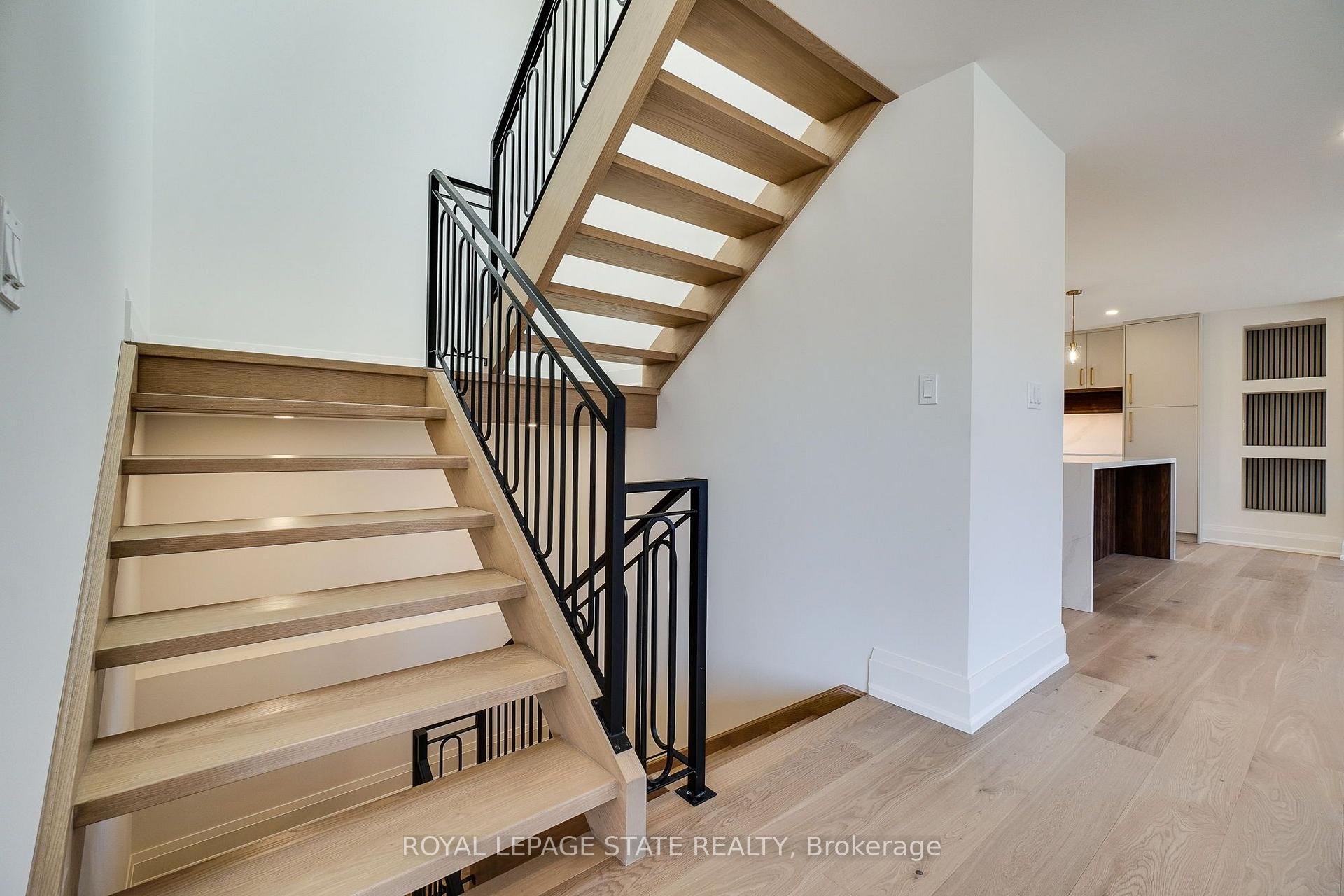 Photo 35 of 24 Royce Avenue, Hamilton, Stoney Creek — HOMEH