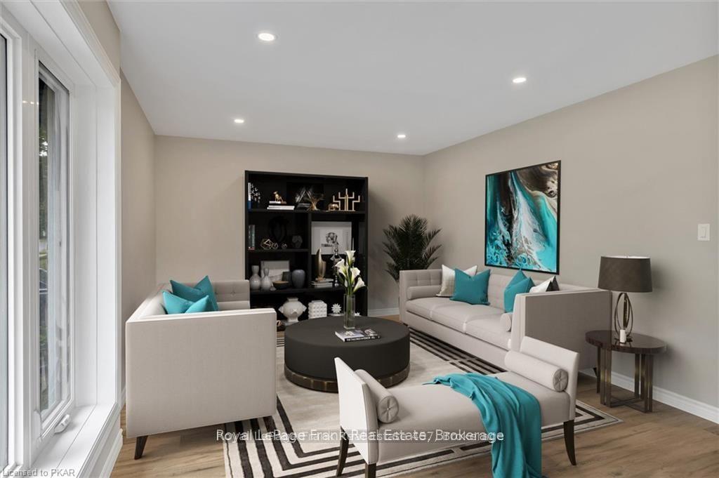 Photo 14 of Unit Main, 890 Weller Street, Peterborough, Monaghan Ward 2 — HOMEH