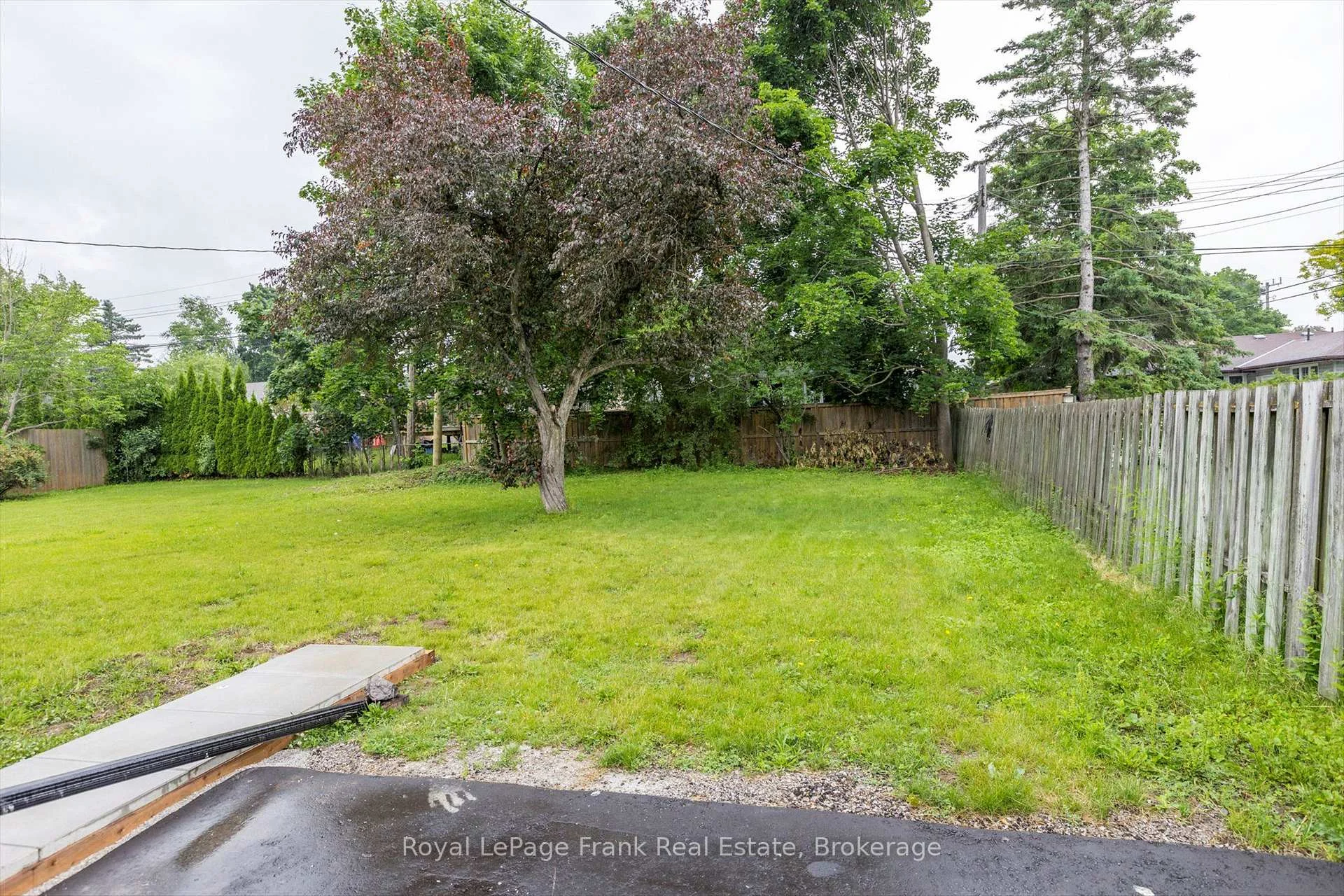 Photo 31 of Unit Main, 890 Weller Street, Peterborough, Monaghan Ward 2 — HOMEH