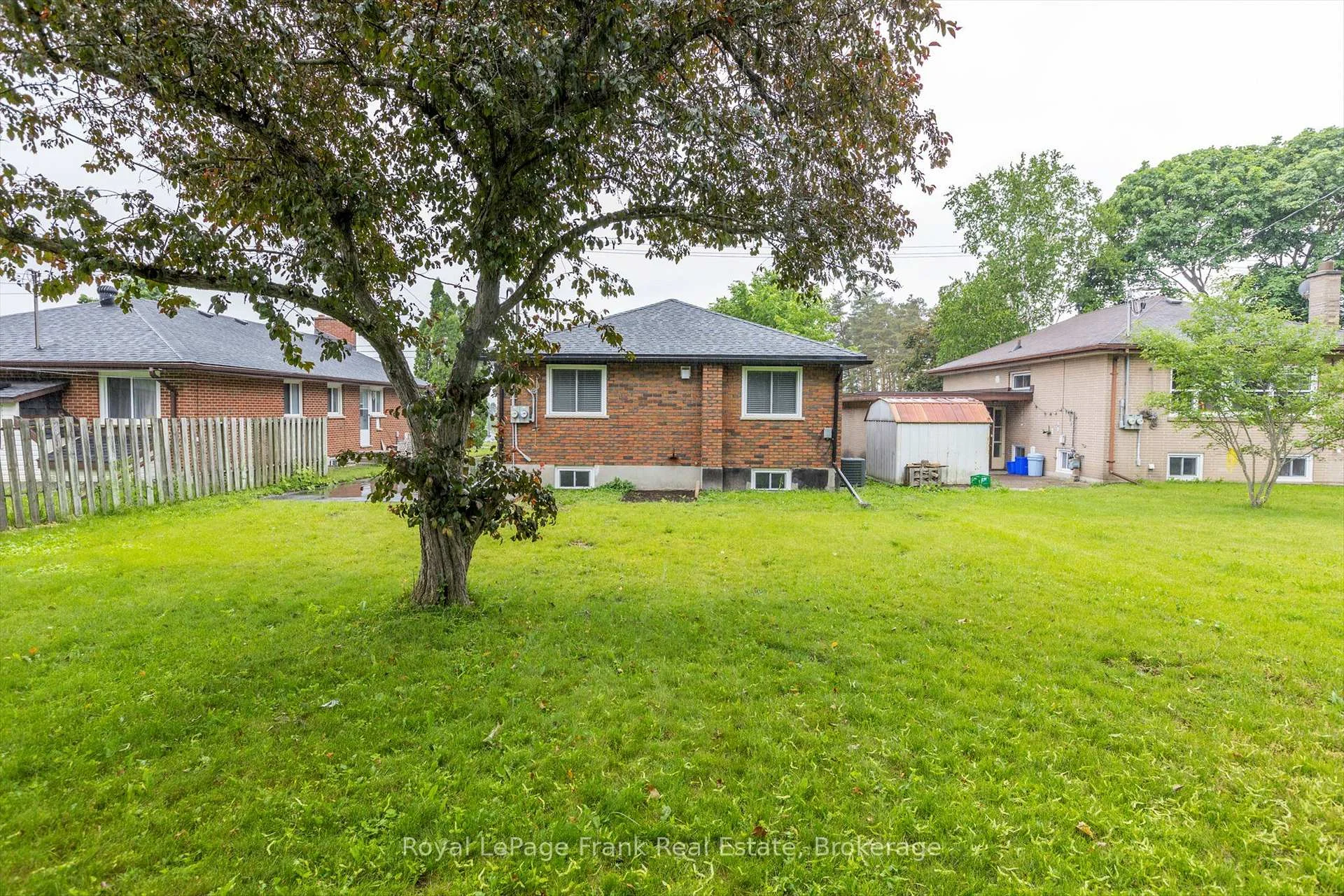 Photo 33 of Unit Main, 890 Weller Street, Peterborough, Monaghan Ward 2 — HOMEH
