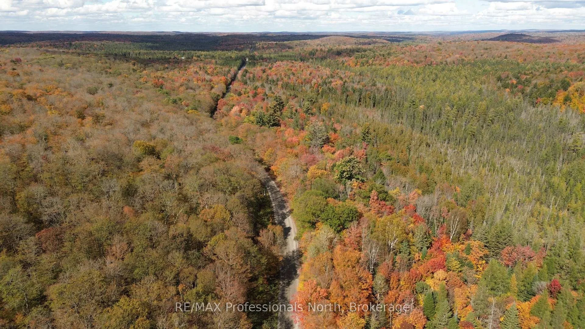 Photo 35 of 3907 Stisted Road, McMurrich/Monteith, McMurrich — HOMEH