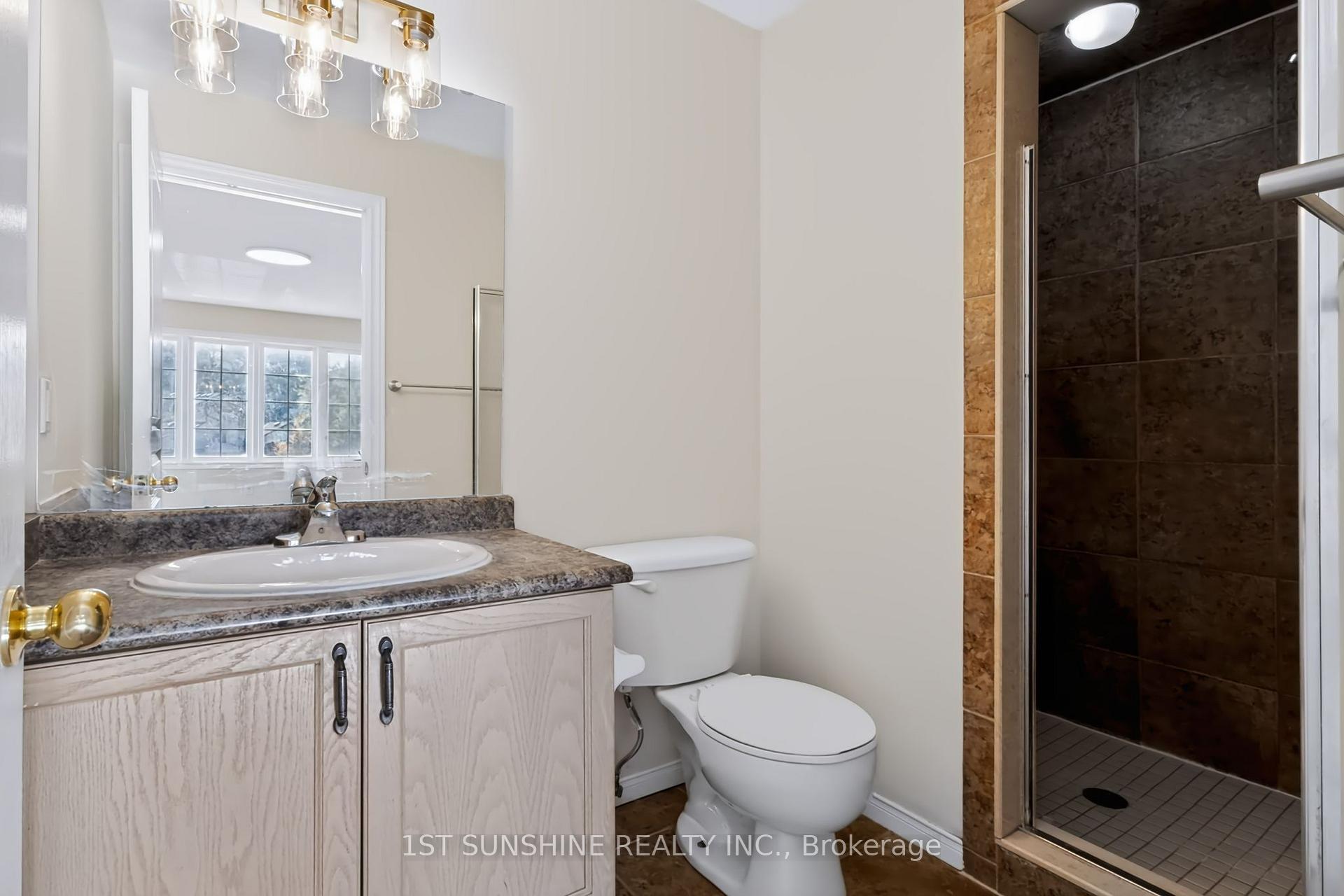 Photo 25 of 488 Stonehenge Drive, Hamilton, Meadowlands — HOMEH
