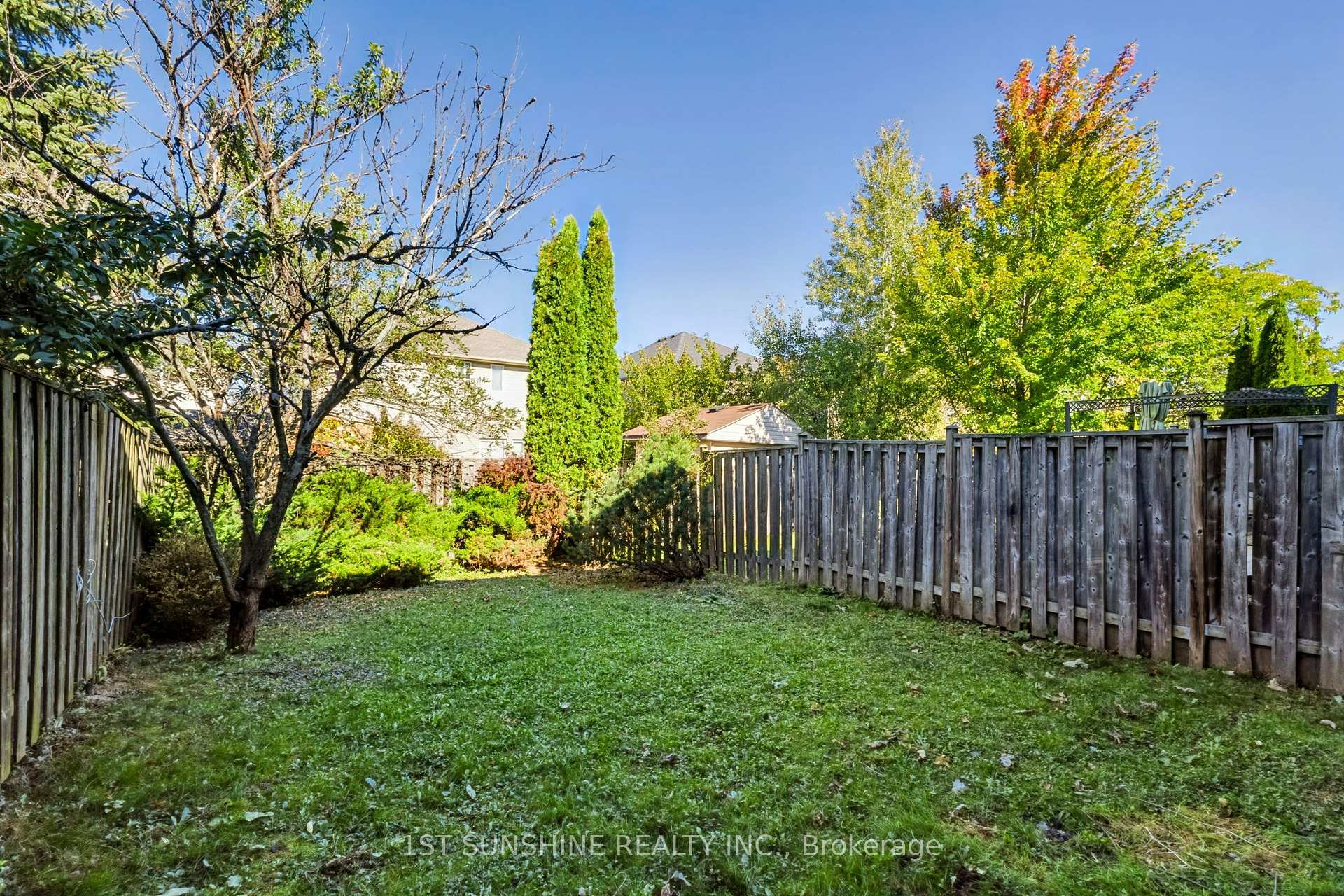 Photo 35 of 488 Stonehenge Drive, Hamilton, Meadowlands — HOMEH