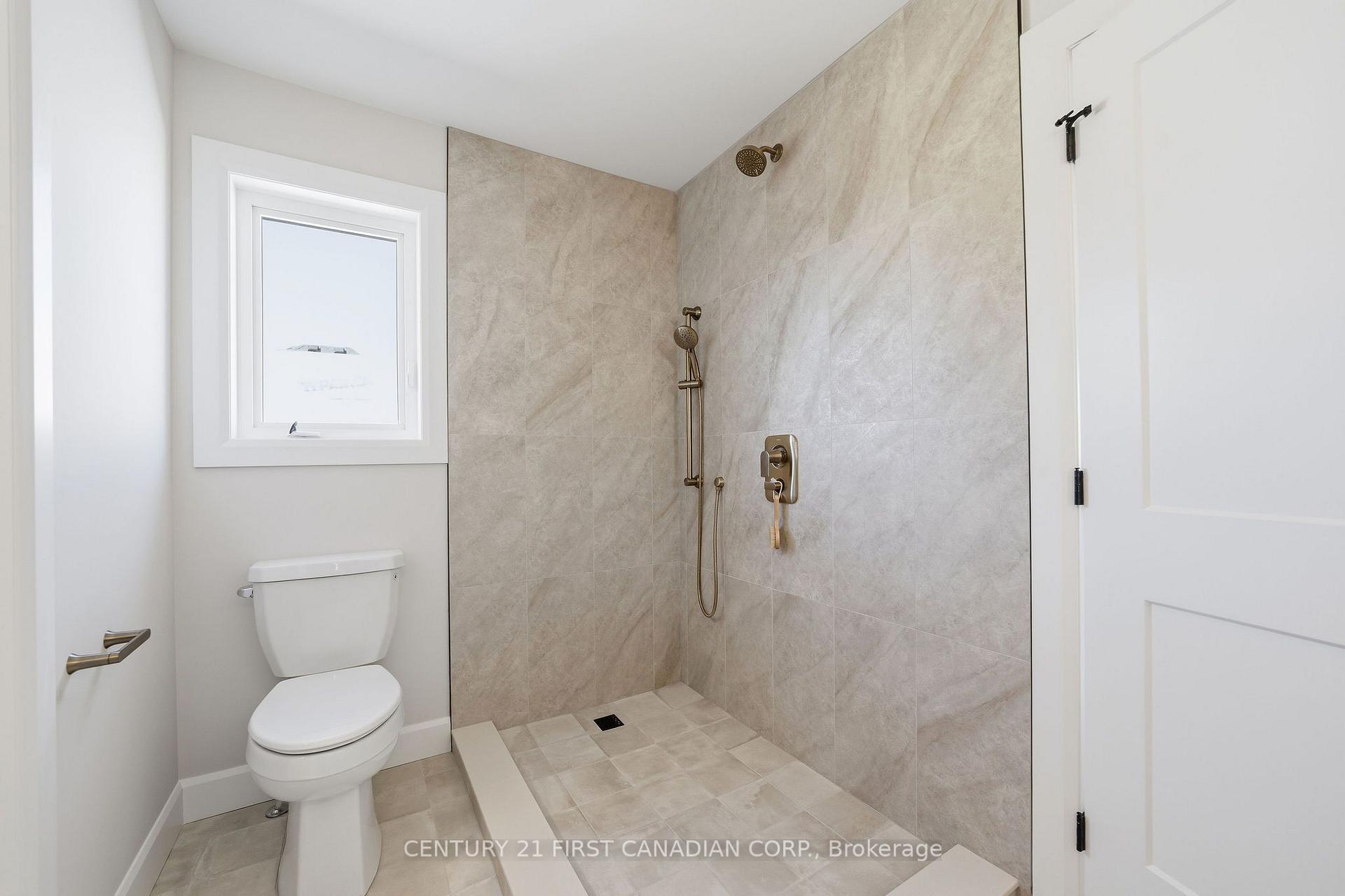Photo 25 of 132 Addison Avenue, Lucan Biddulph, Lucan — HOMEH