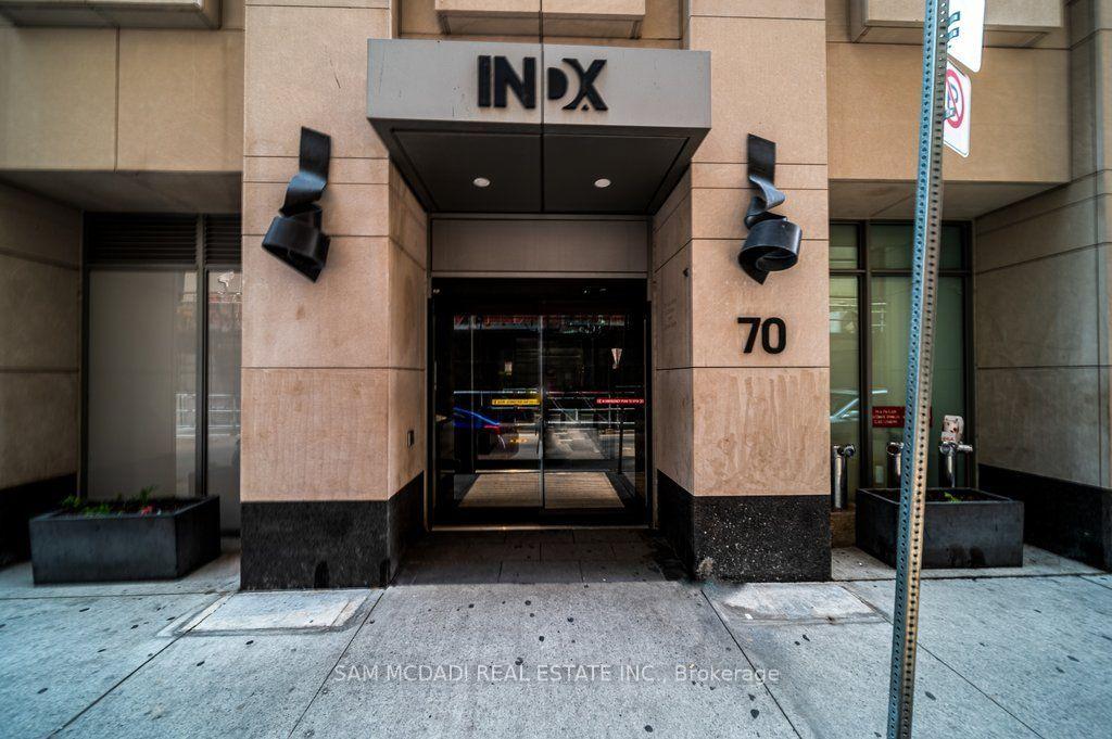 Photo 3 of Unit 608, 70 Temperance Street, Toronto, Bay Street Corridor — HOMEH