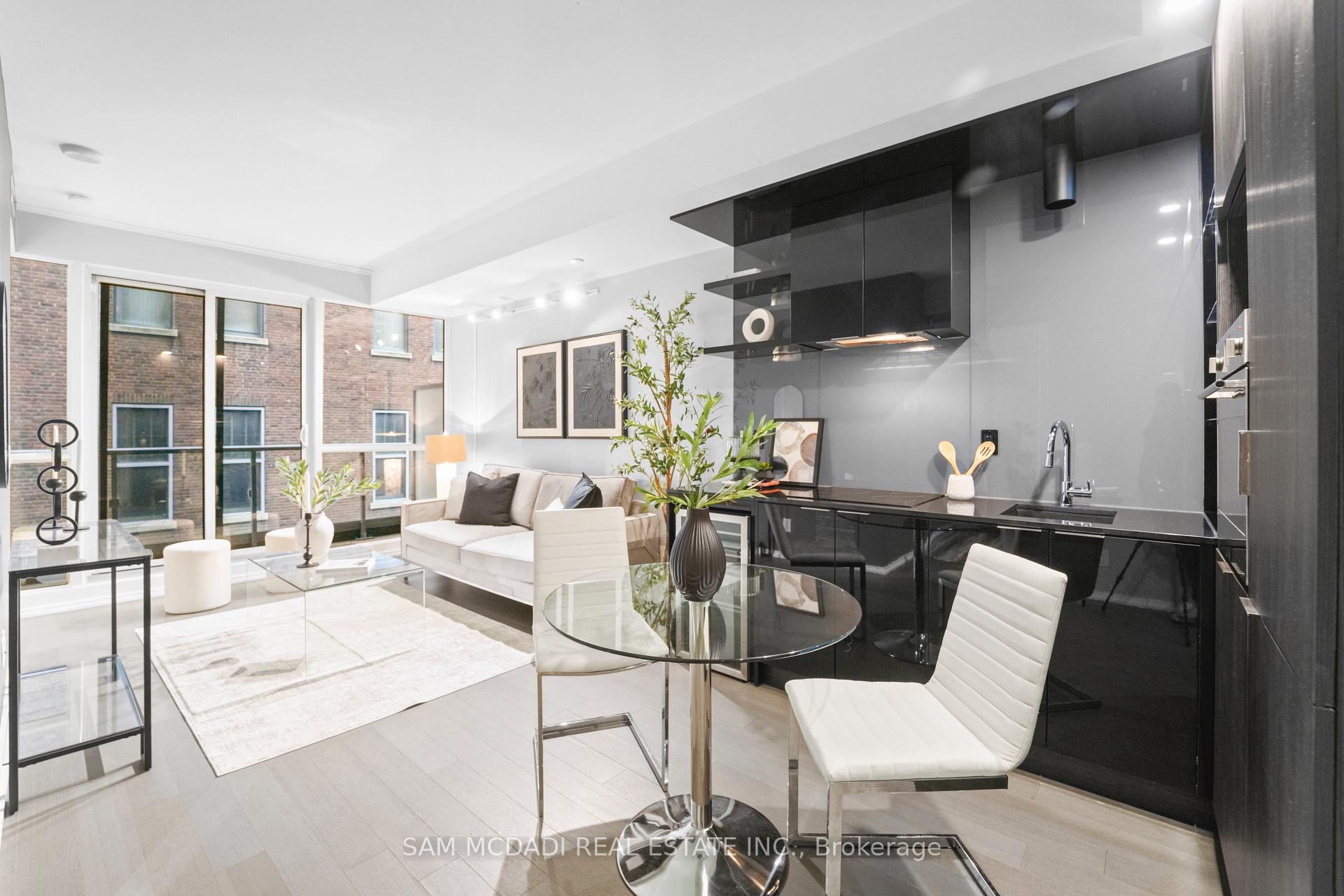 Photo 6 of Unit 608, 70 Temperance Street, Toronto, Bay Street Corridor — HOMEH
