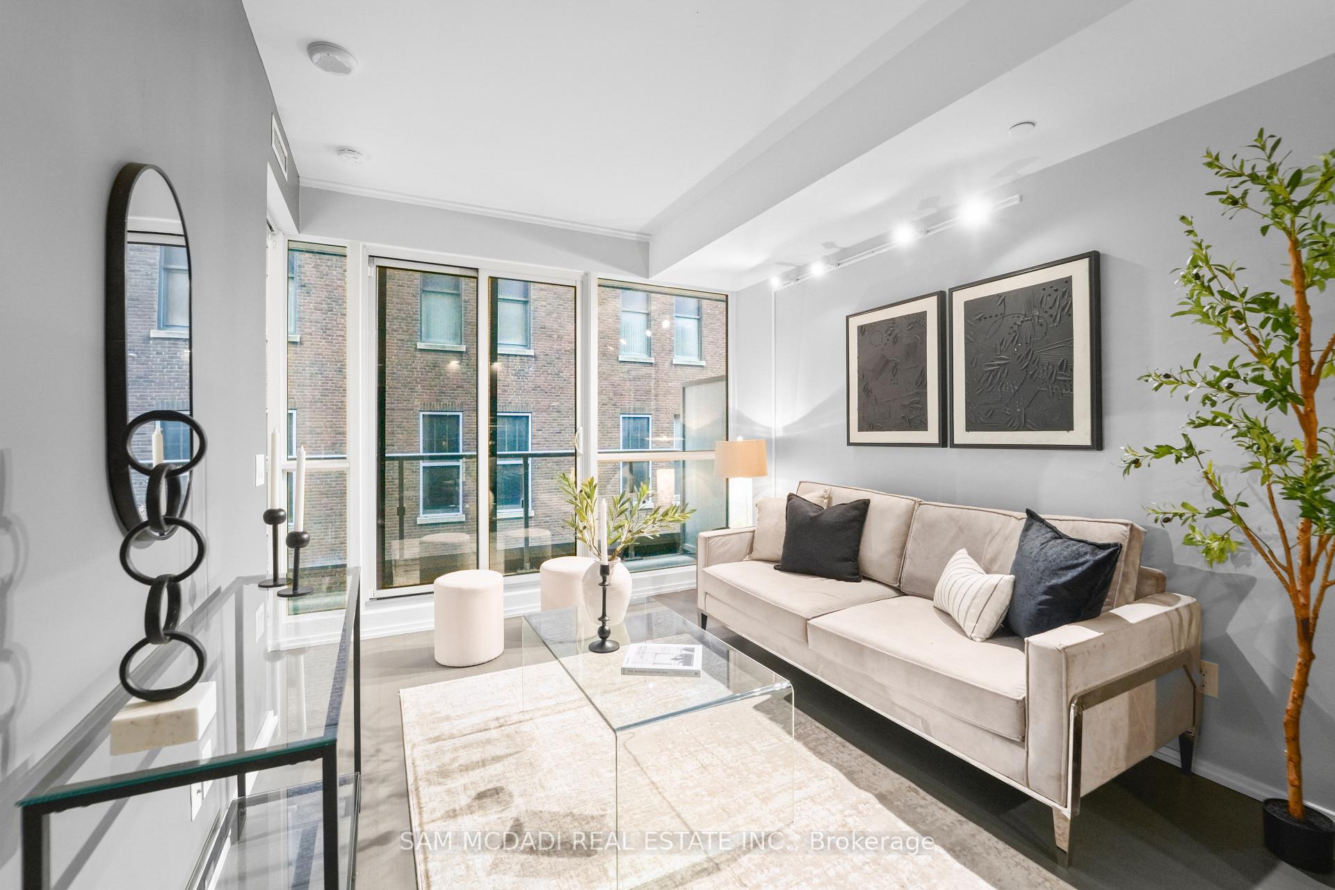 Photo 7 of Unit 608, 70 Temperance Street, Toronto, Bay Street Corridor — HOMEH
