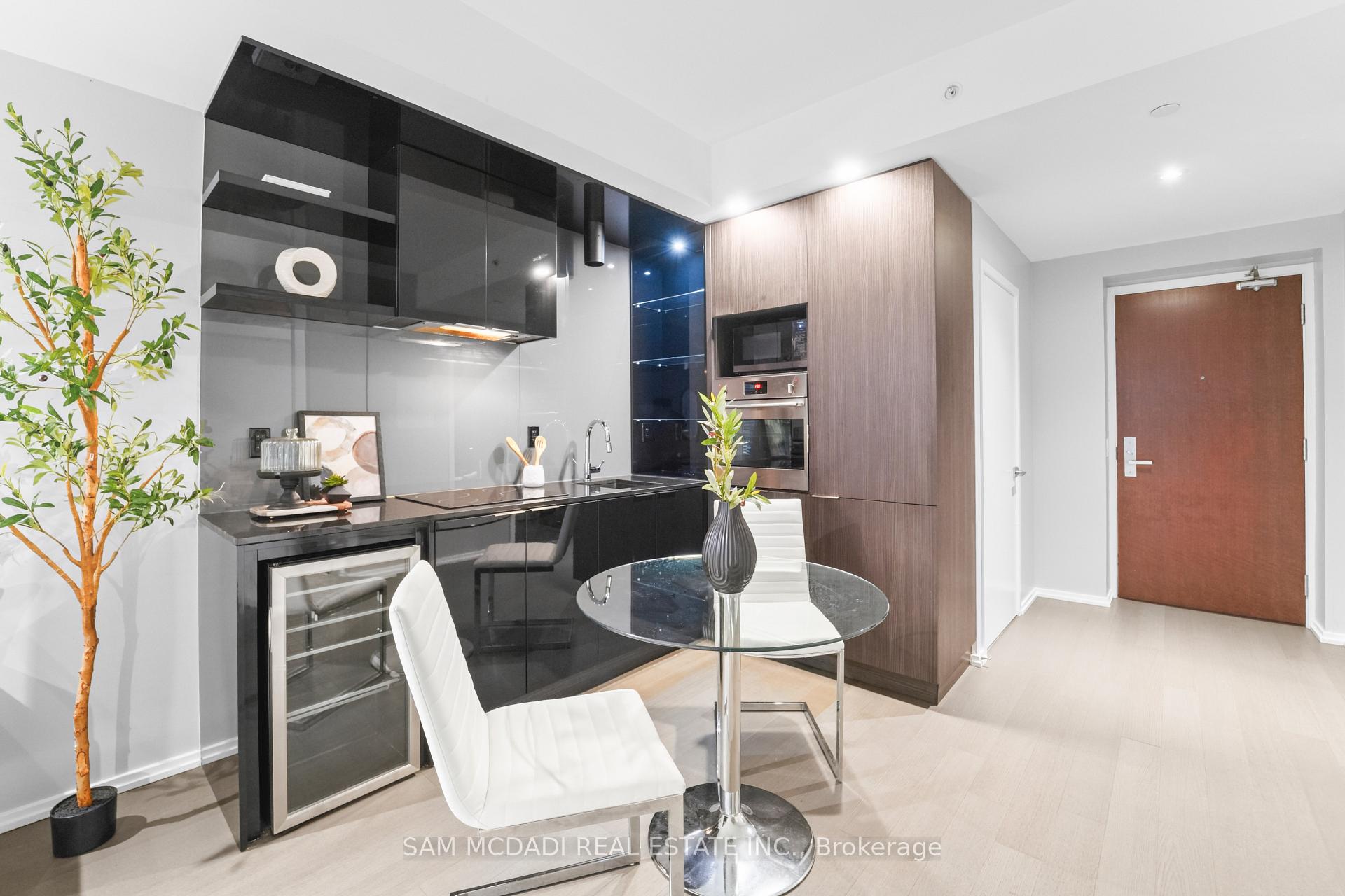 Photo 12 of Unit 608, 70 Temperance Street, Toronto, Bay Street Corridor — HOMEH