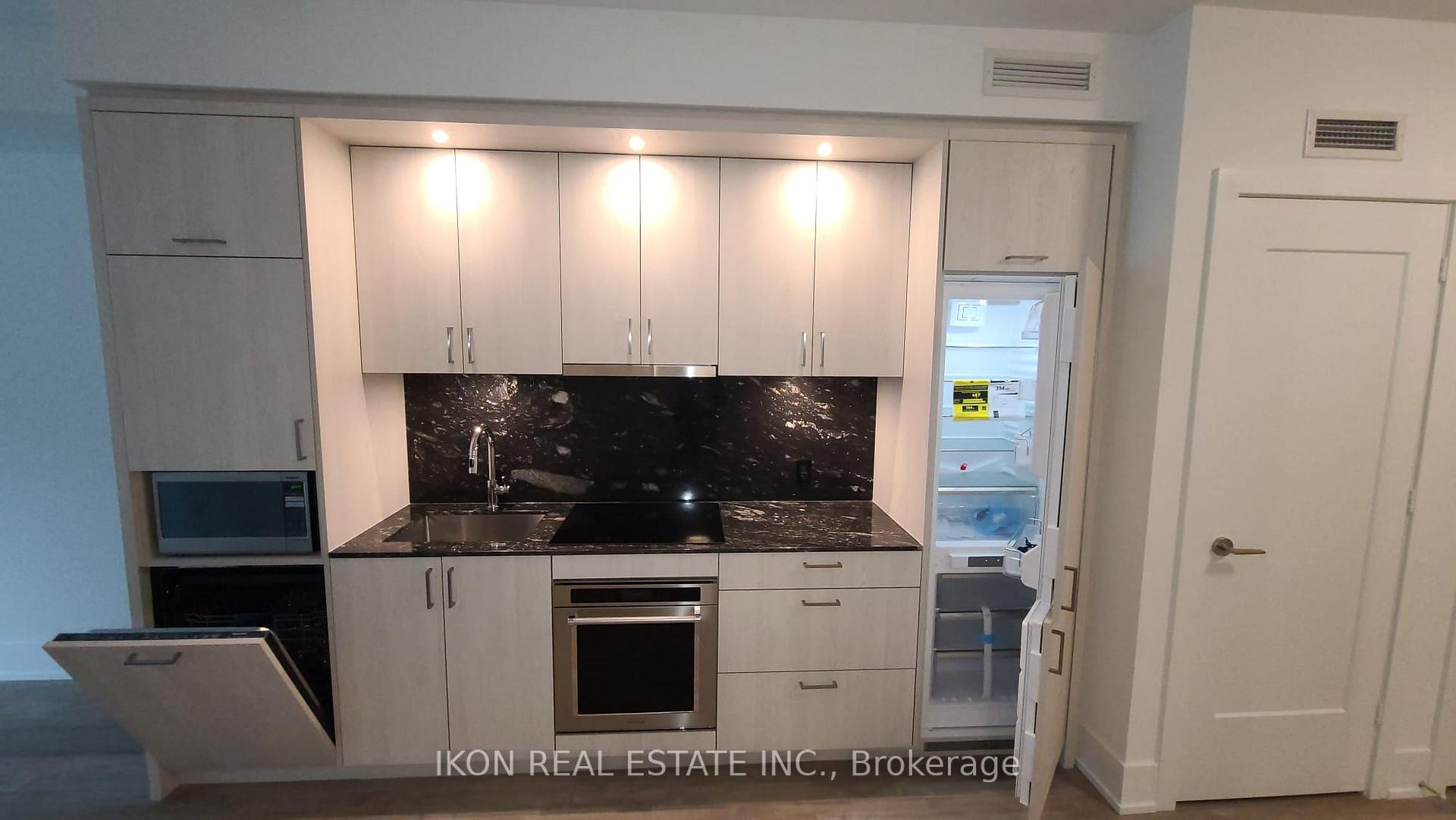 Photo 6 of Unit 809, 480 Front St Street, Toronto, Waterfront Communities — HOMEH