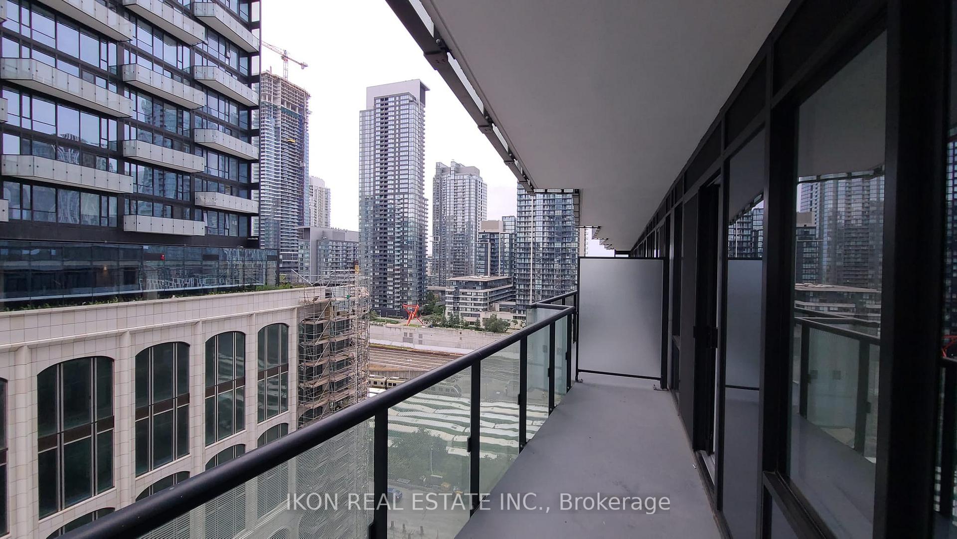 Photo 15 of Unit 809, 480 Front St Street, Toronto, Waterfront Communities — HOMEH