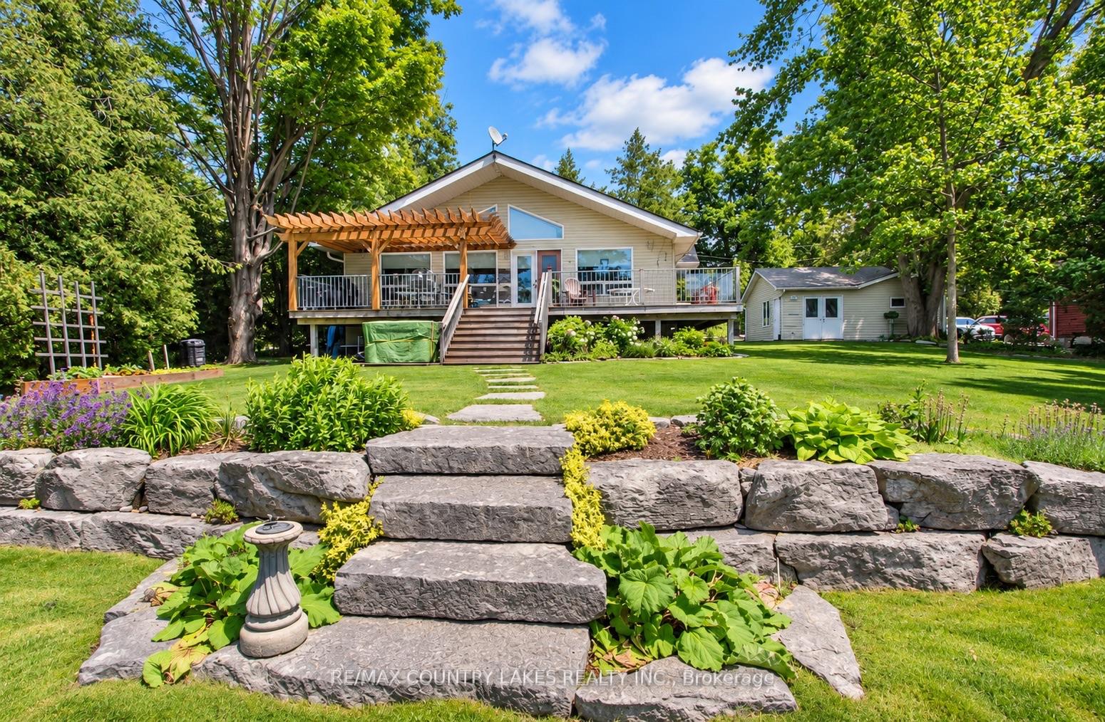Photo of 27 Hillcrest Avenue