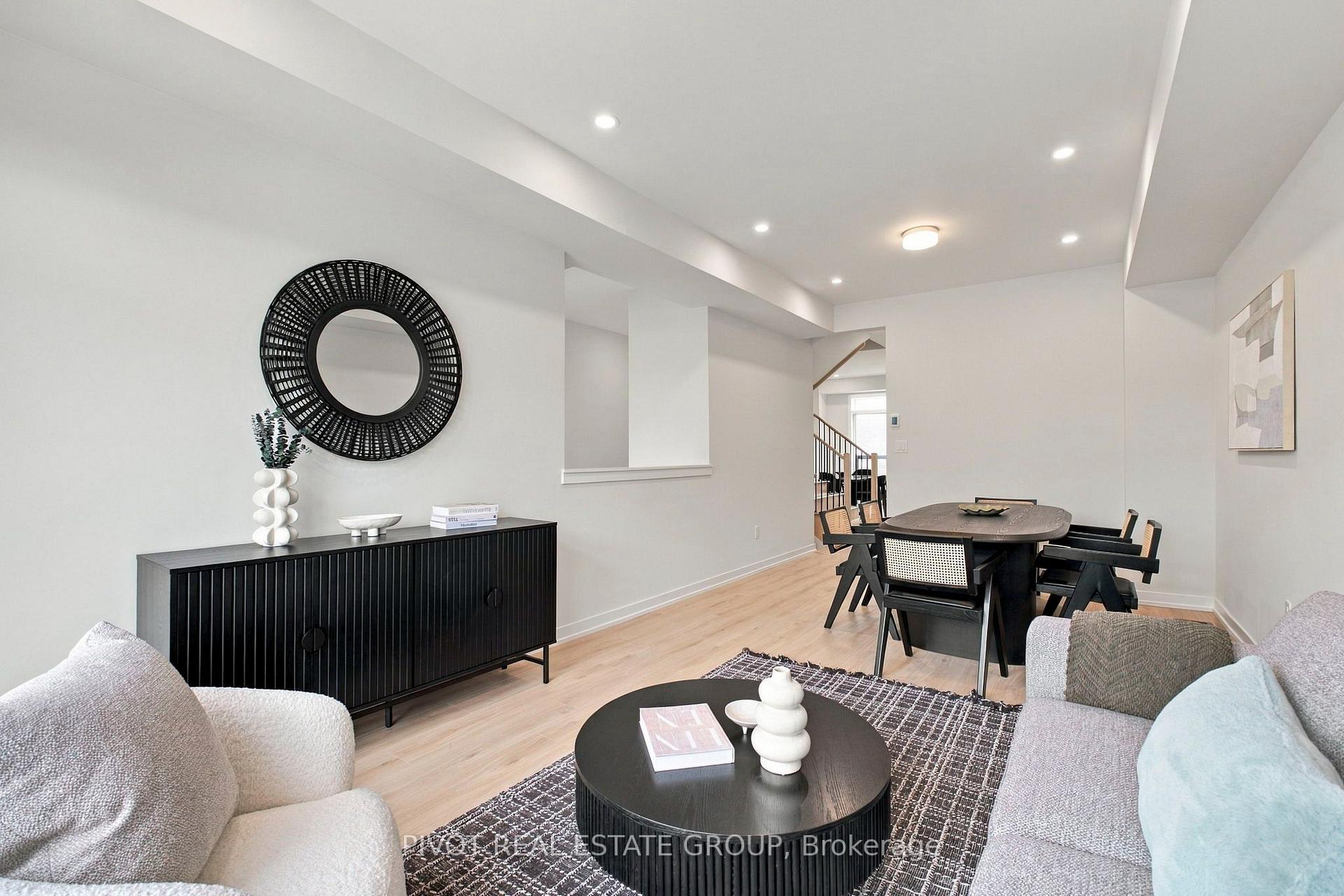 Photo 13 of 80 Danielle Moore Circle, Scarborough, Bendale — HOMEH