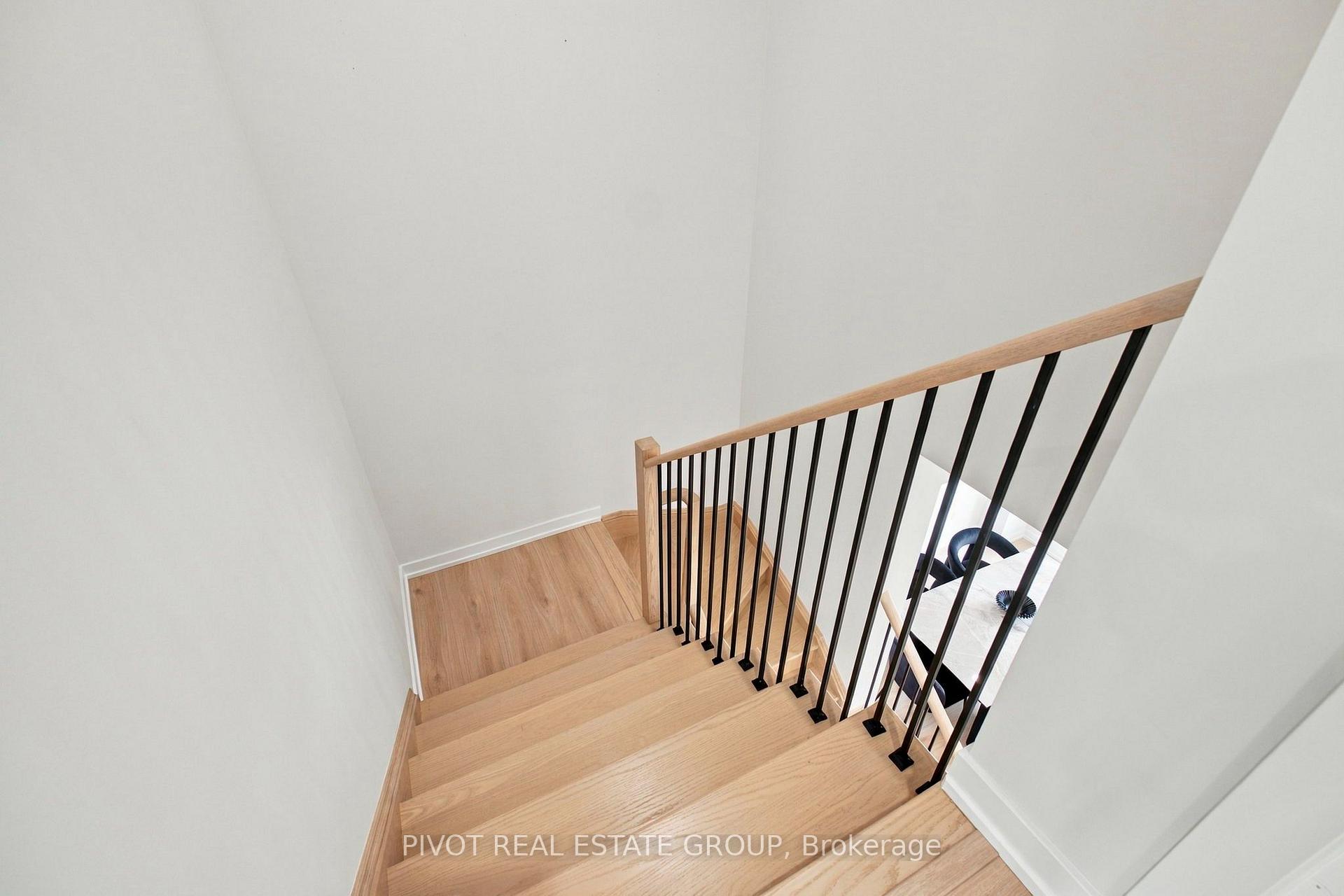 Photo 23 of 80 Danielle Moore Circle, Scarborough, Bendale — HOMEH