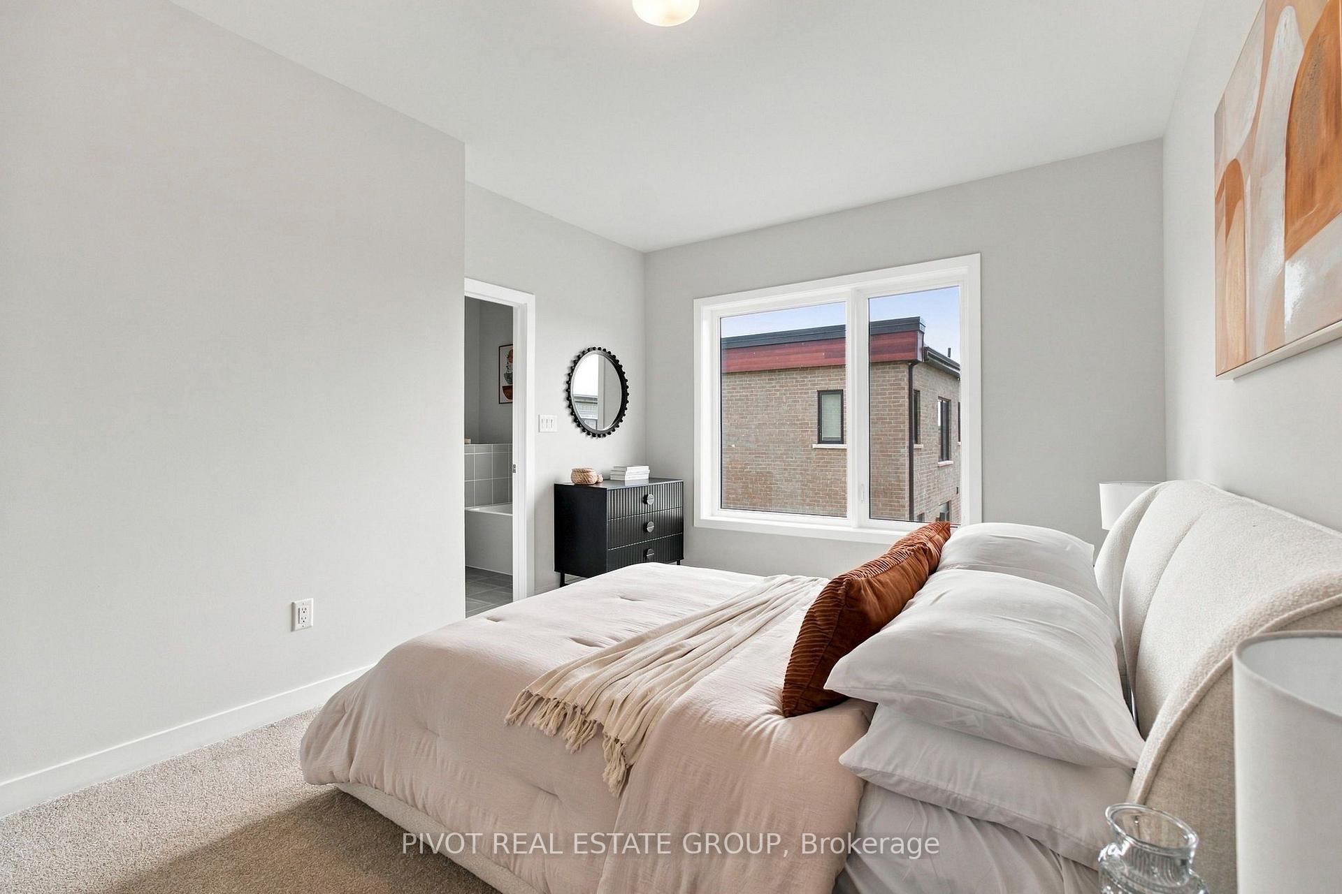 Photo 26 of 80 Danielle Moore Circle, Scarborough, Bendale — HOMEH