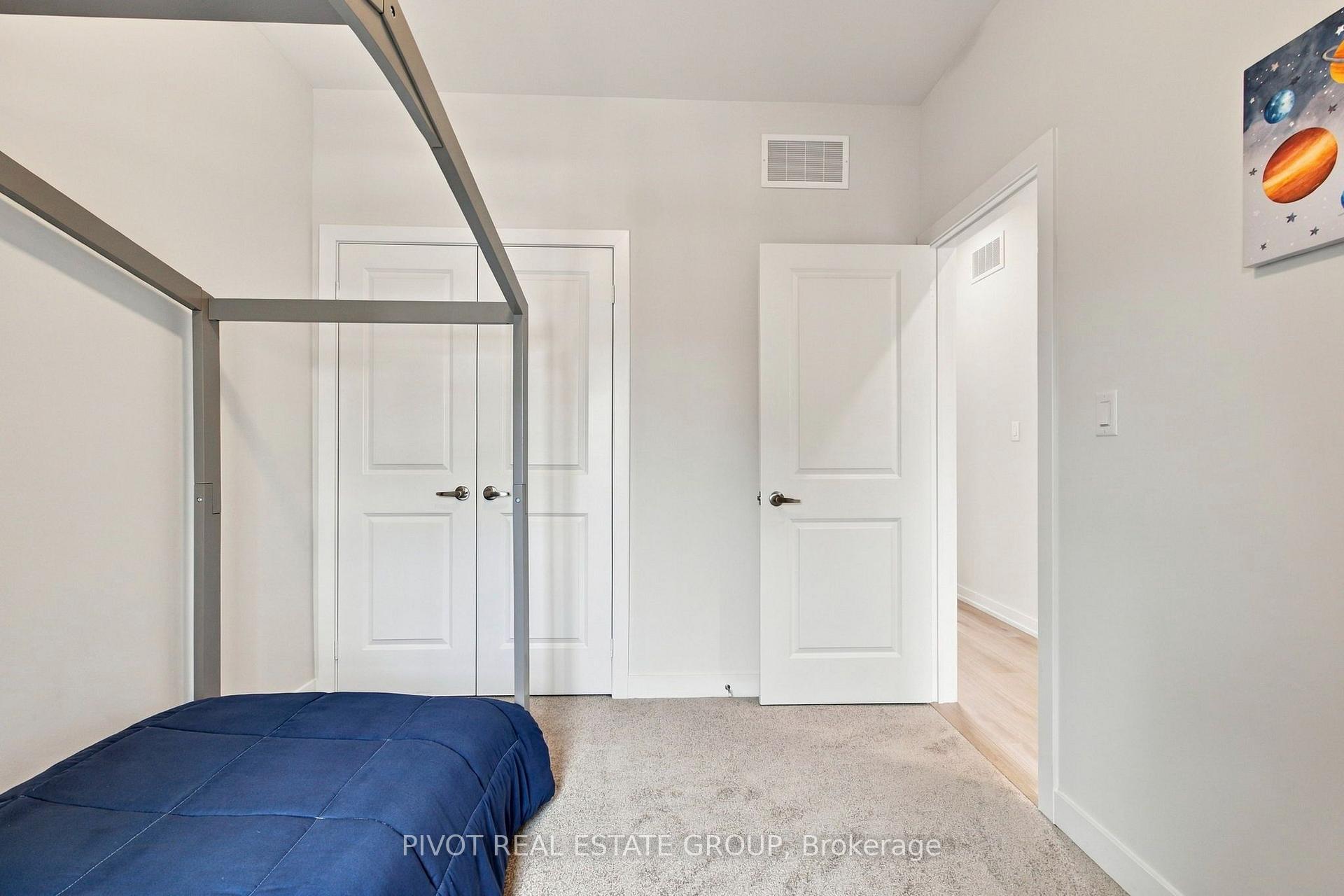 Photo 32 of 80 Danielle Moore Circle, Scarborough, Bendale — HOMEH
