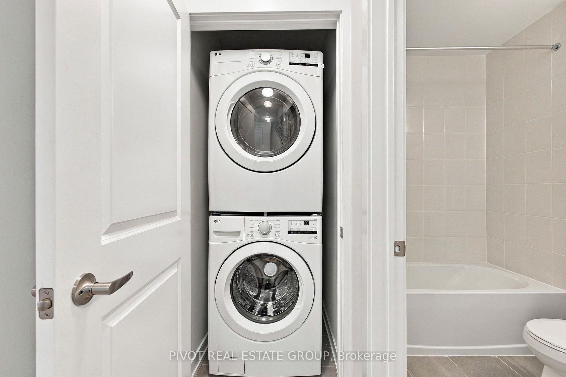 Photo 40 of 80 Danielle Moore Circle, Scarborough, Bendale — HOMEH