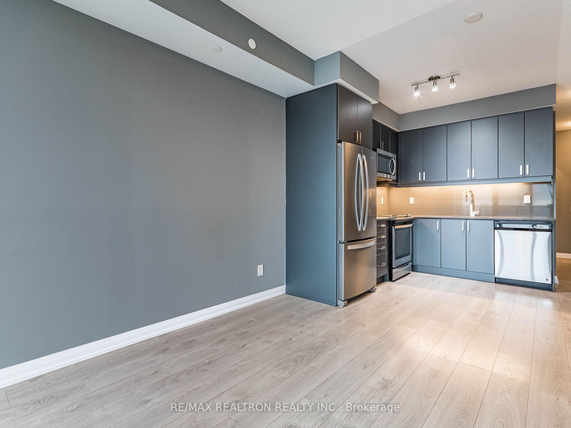 Photo 9 of Unit 2917, 7895 Jane Street, Vaughan, Concord — HOMEH