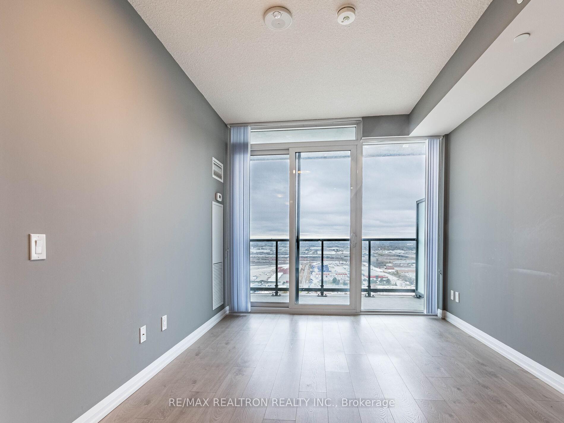 Photo 14 of Unit 2917, 7895 Jane Street, Vaughan, Concord — HOMEH
