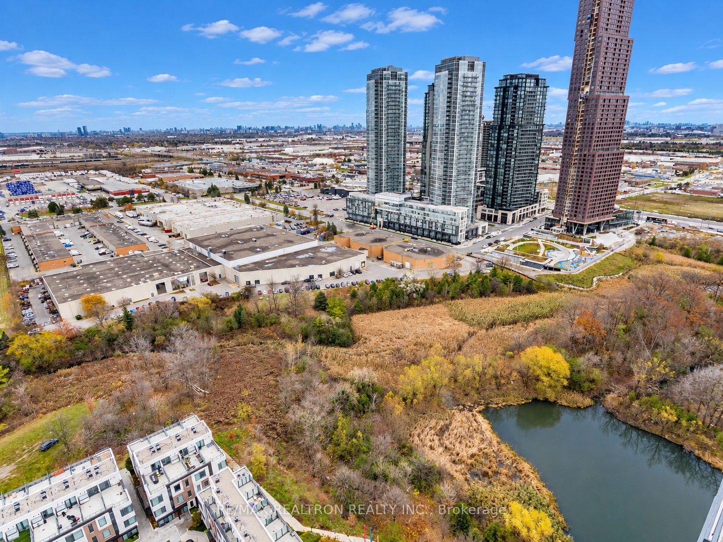 Photo 29 of Unit 2917, 7895 Jane Street, Vaughan, Concord — HOMEH