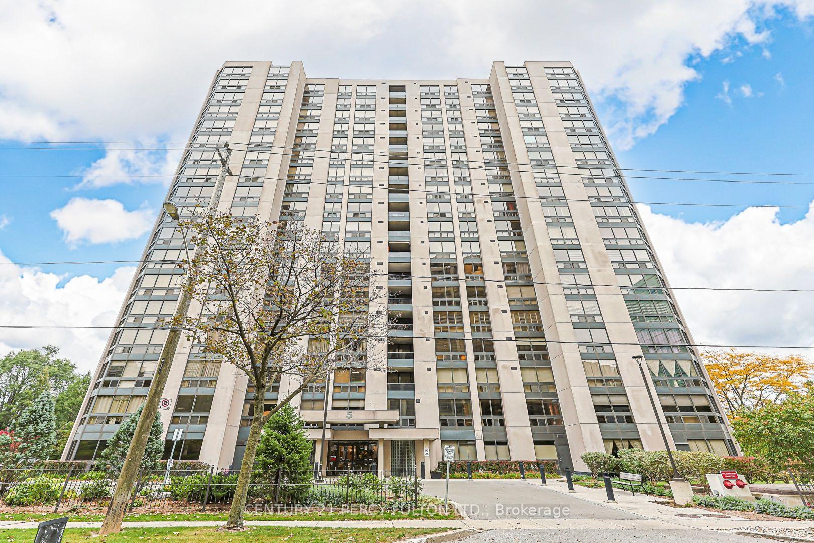 Photo 2 of Unit 907, 5 Kenneth Avenue, North York, Willowdale East — HOMEH