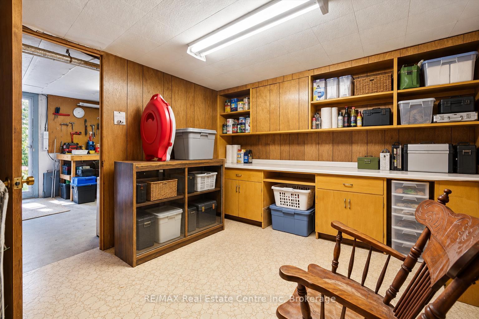 Photo 18 of 38 Callander Drive, Guelph, St. George's — HOMEH