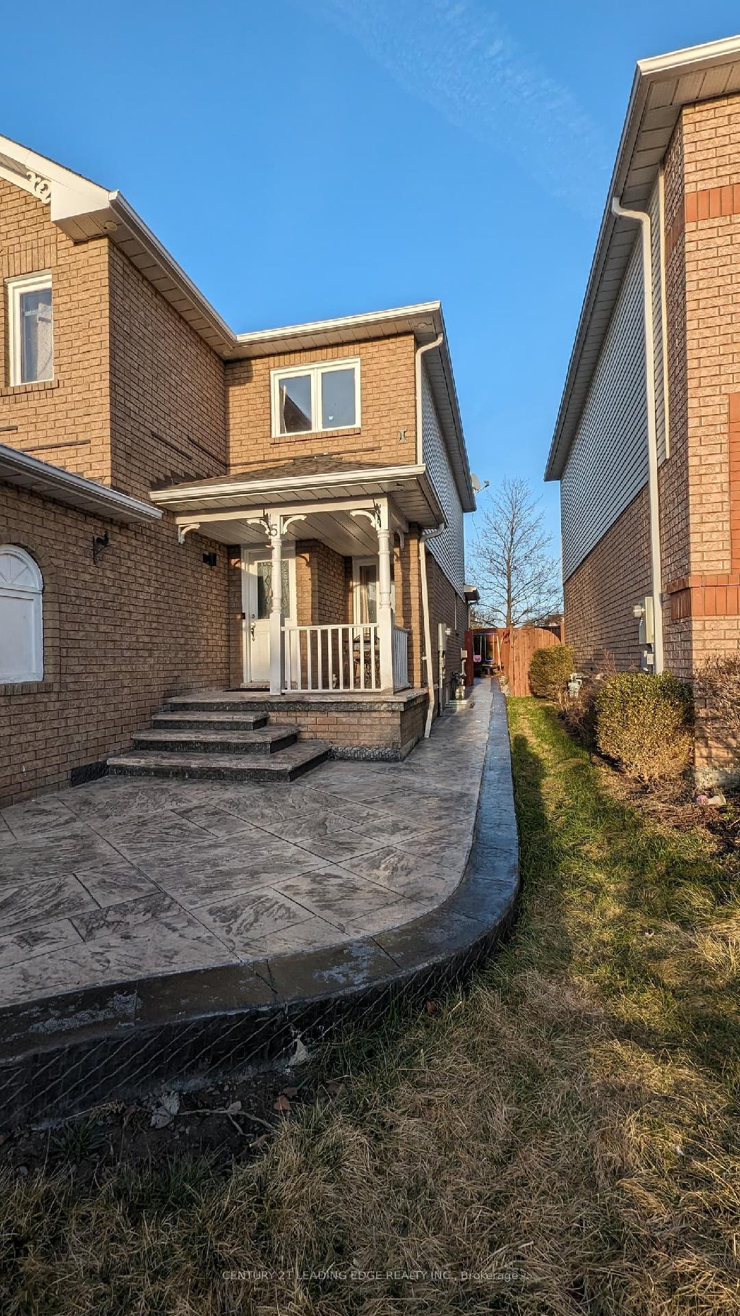 Photo 1 of Unit Basement, 50 Vintage Drive, Whitby, Williamsburg — HOMEH