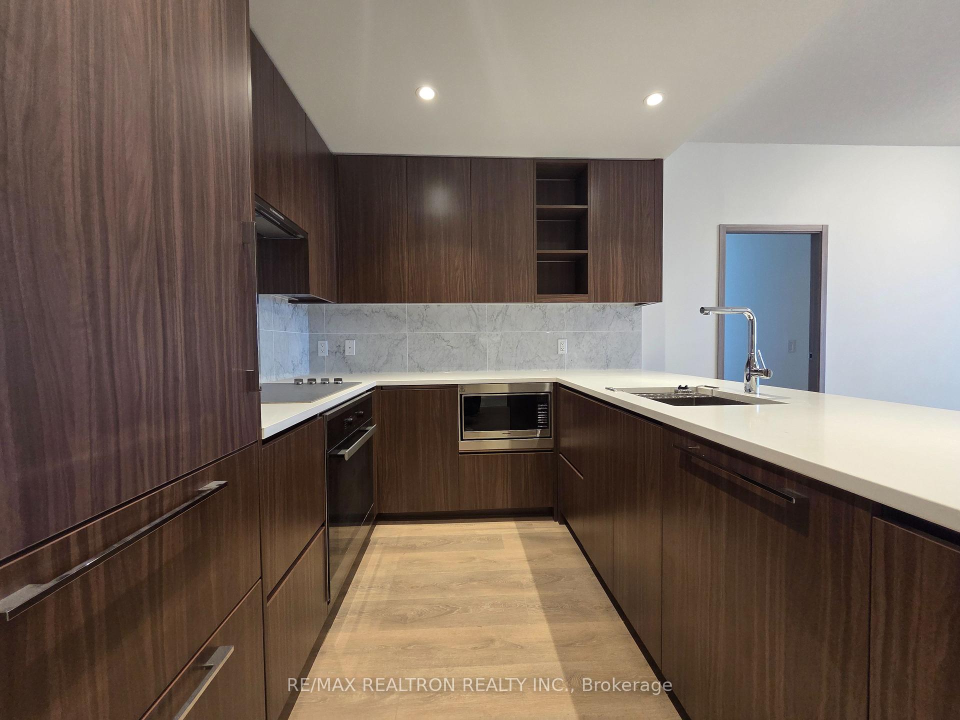 Photo 21 of Unit 3102, 85 McMahon Drive, North York, Bayview Village — HOMEH