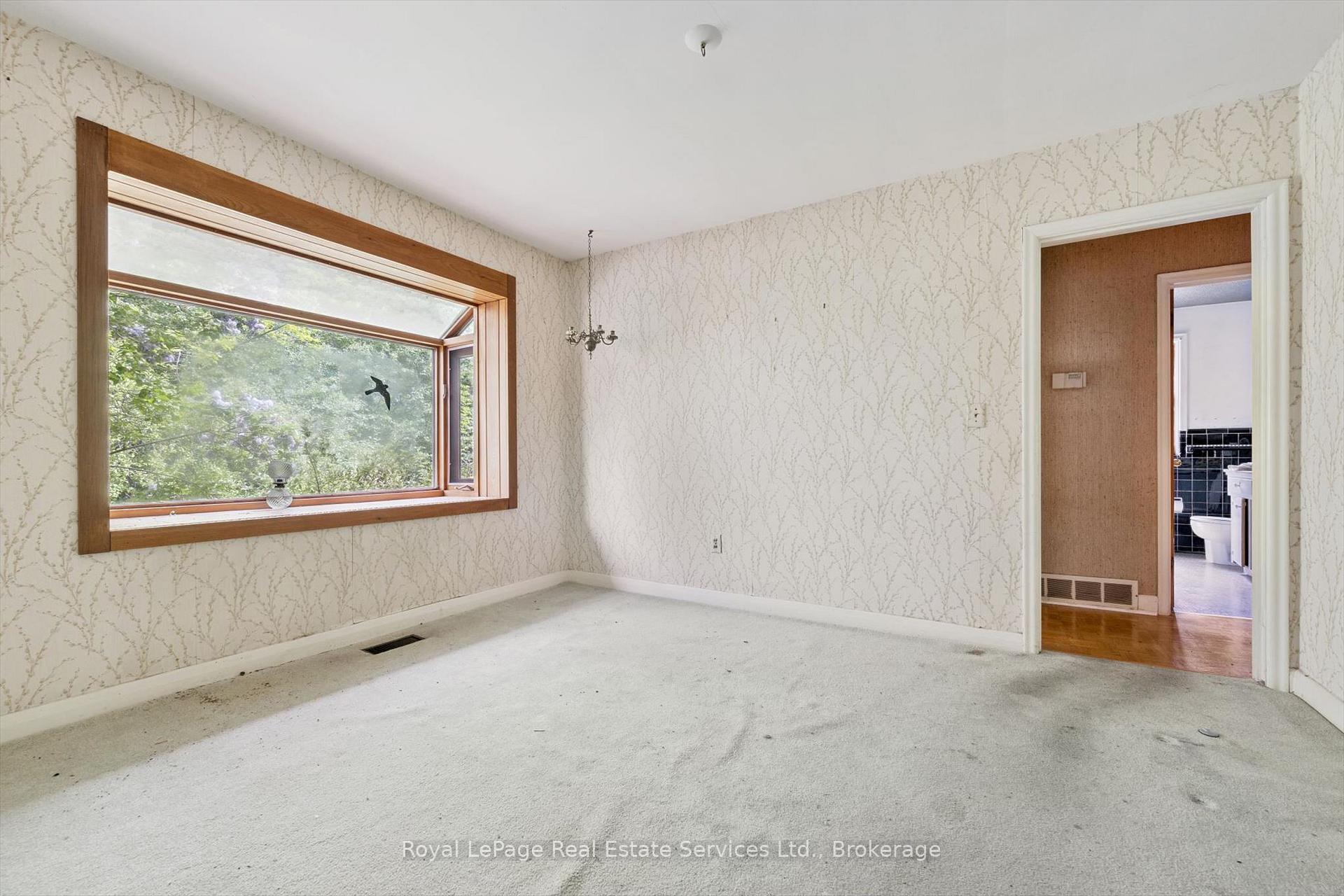Photo 18 of 1118 Melvin Avenue, Oakville, Morrison — HOMEH