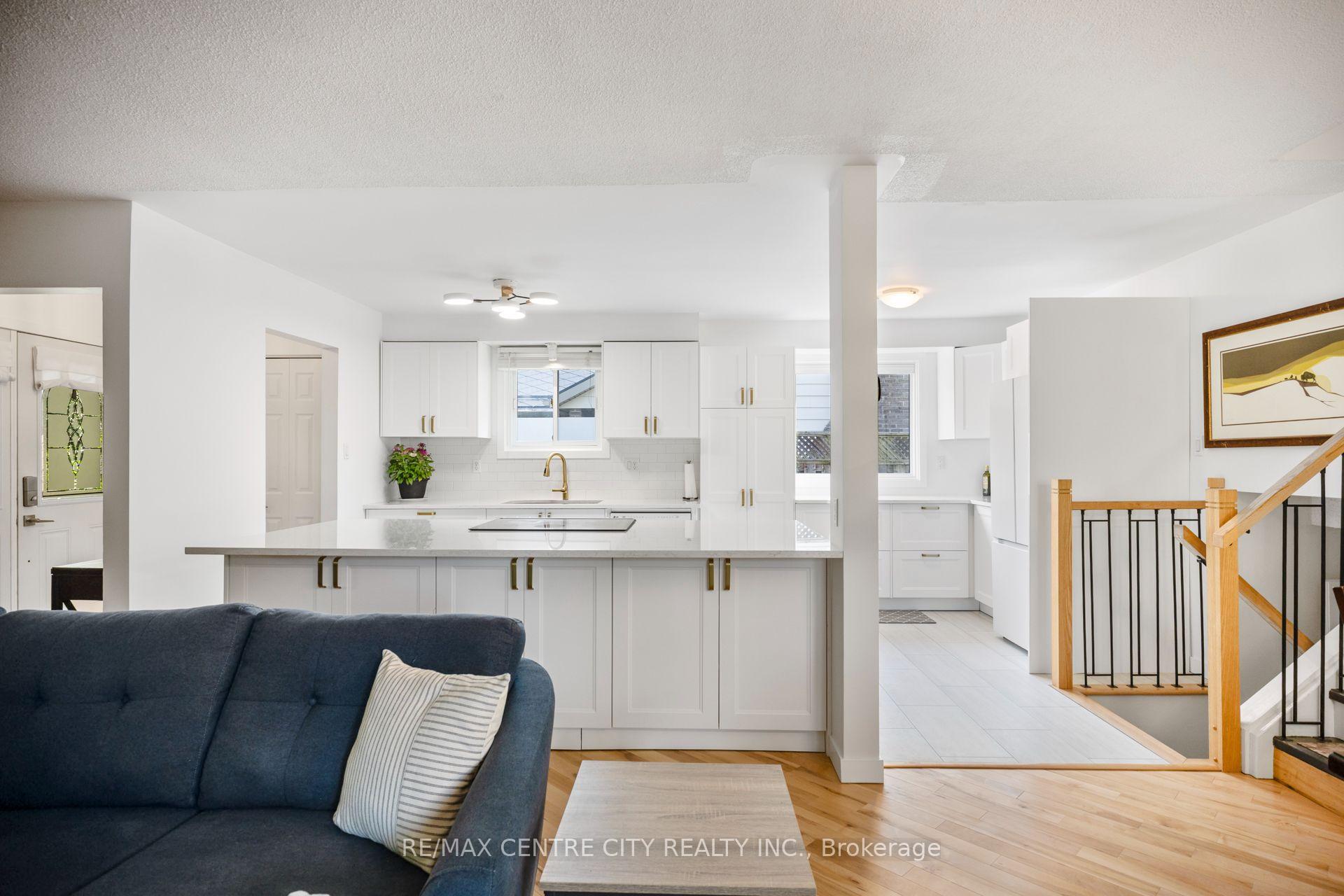 Photo 8 of 684 Macyoung Drive, Kincardine — HOMEH